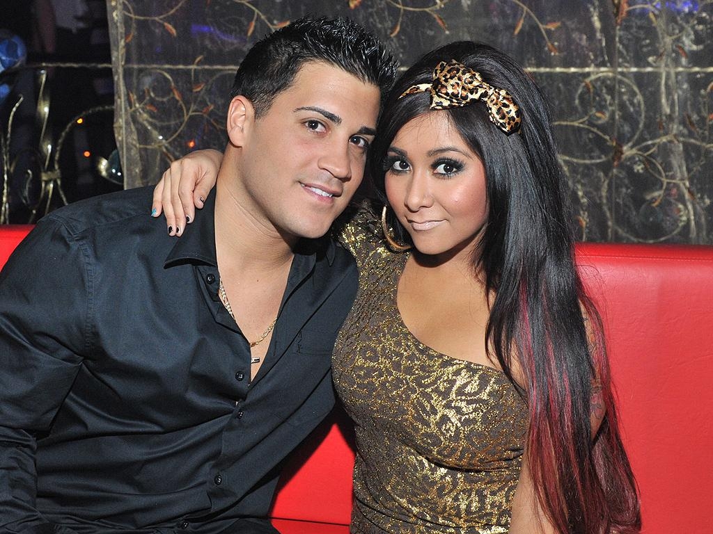 1030x770 Snooki Marries Jionni LaValle, Desktop