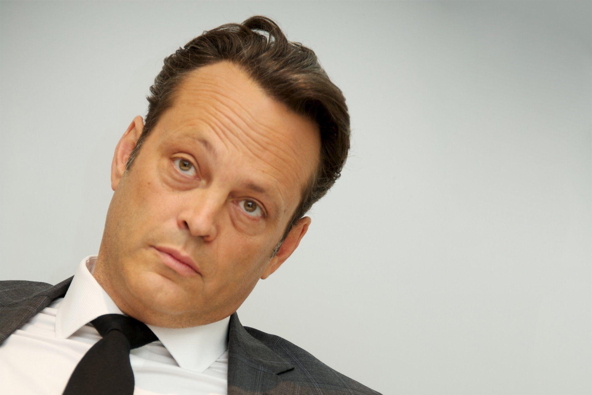 2000x1340 Vince Vaughn Wallpaper Image Photo Picture Background, Desktop