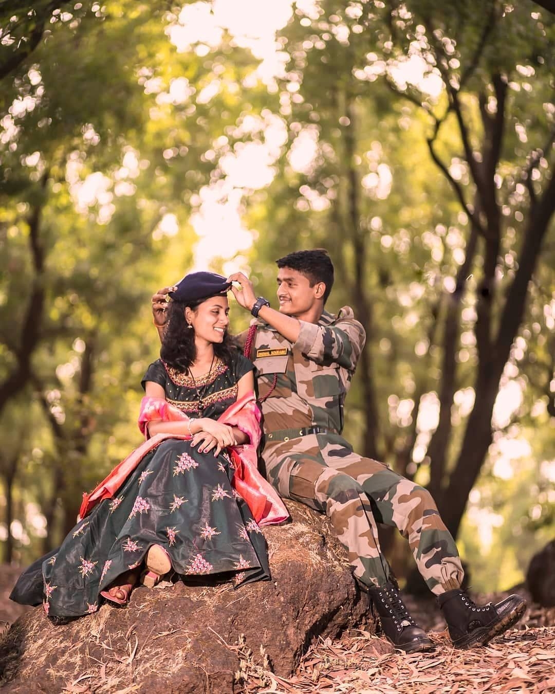 1080x1350 Indian Army Couple. Indian Army Girlfriend. Indian Army Lovers. Army Lovers. Army couple, Army couple photography, Army girlfriend picture, Phone