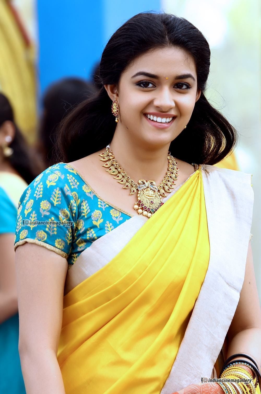 1000x1510 Actress Keerthi Suresh Wallpaper Free Actress Keerthi Suresh Background, Phone