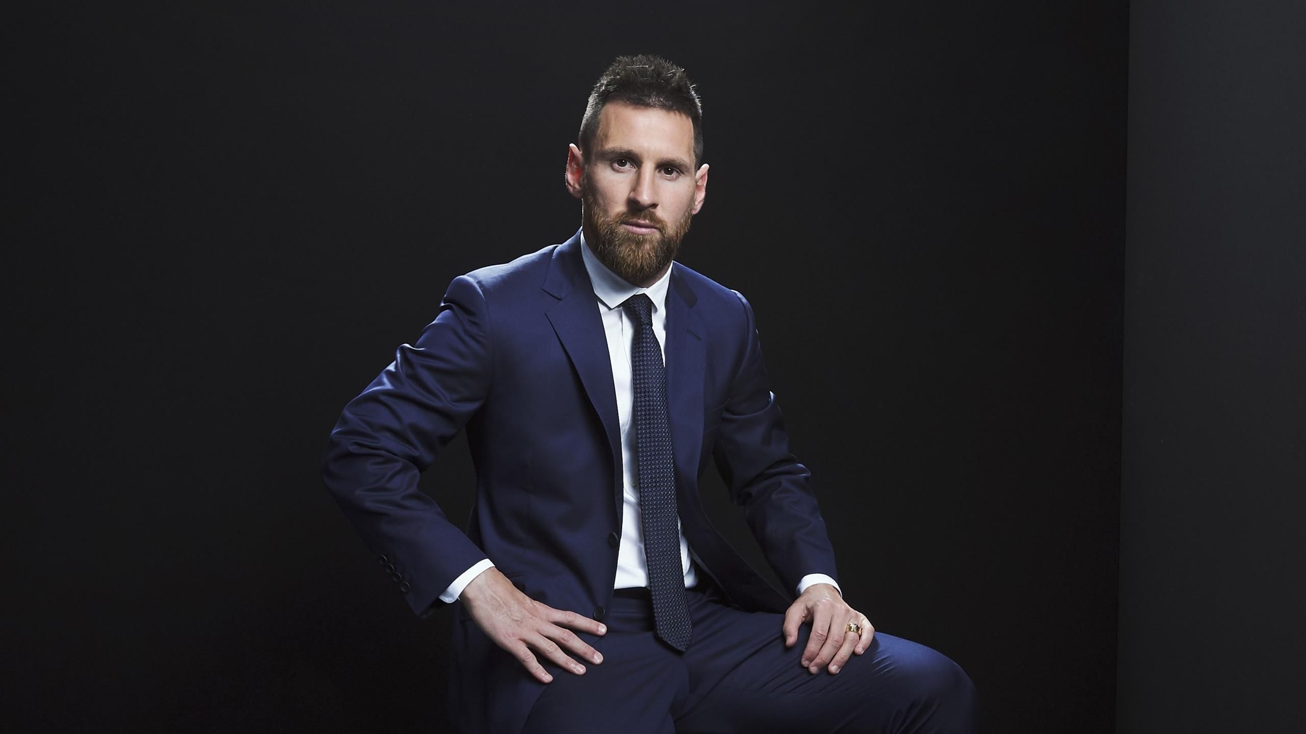 2560x1440 End online hate: Lionel Messi backs UK social media boycott - 'Let's raise our voices to stop abuse', Desktop