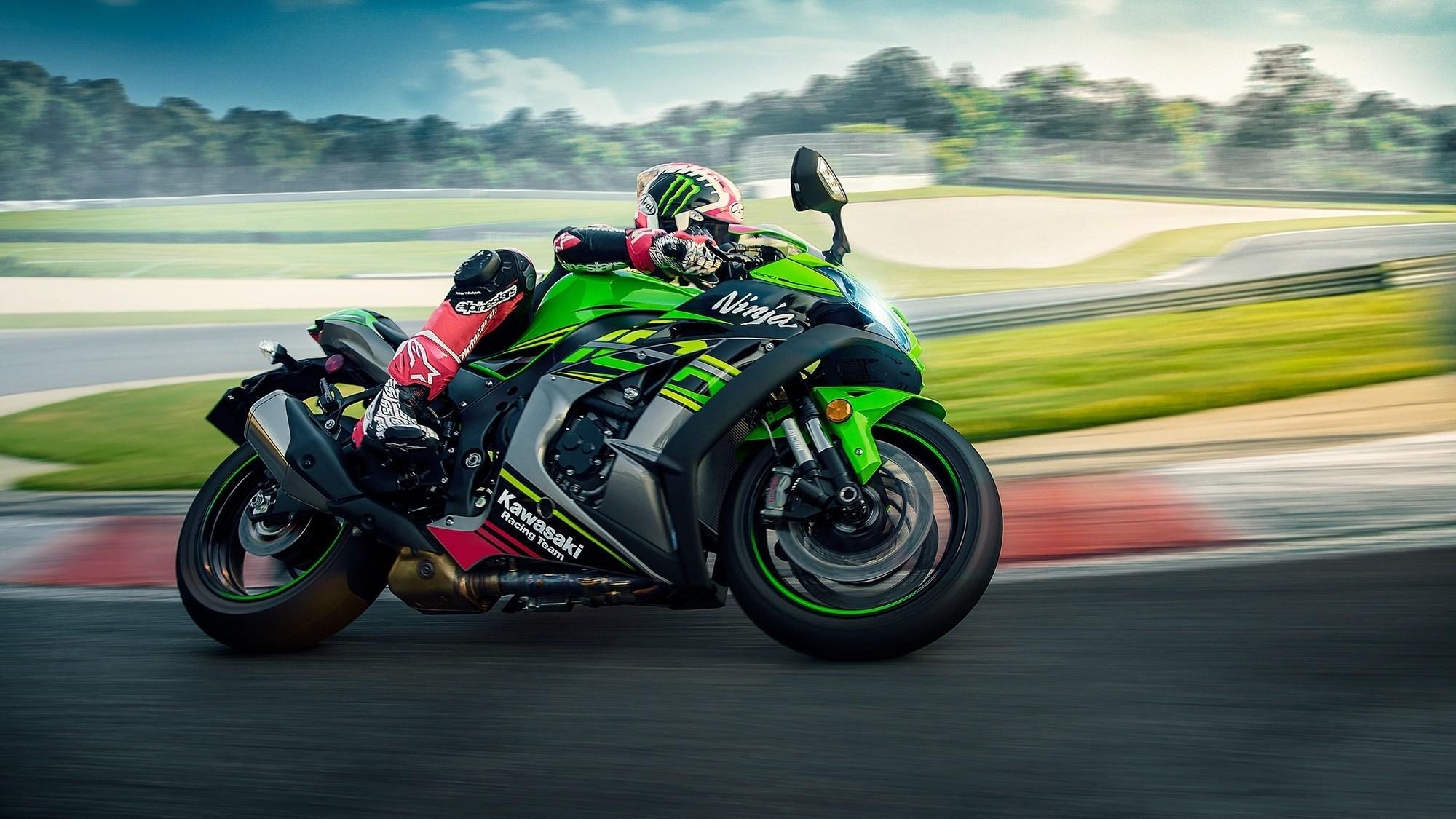 2000x1130 Kawasaki Ninja ZX 10R HD Wallpaper And Background, Desktop