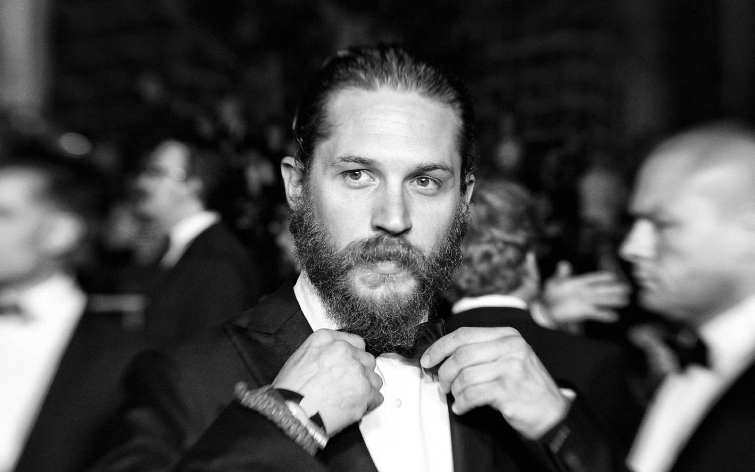 2560x1600 Tom Hardy Wallpaper 05, Desktop