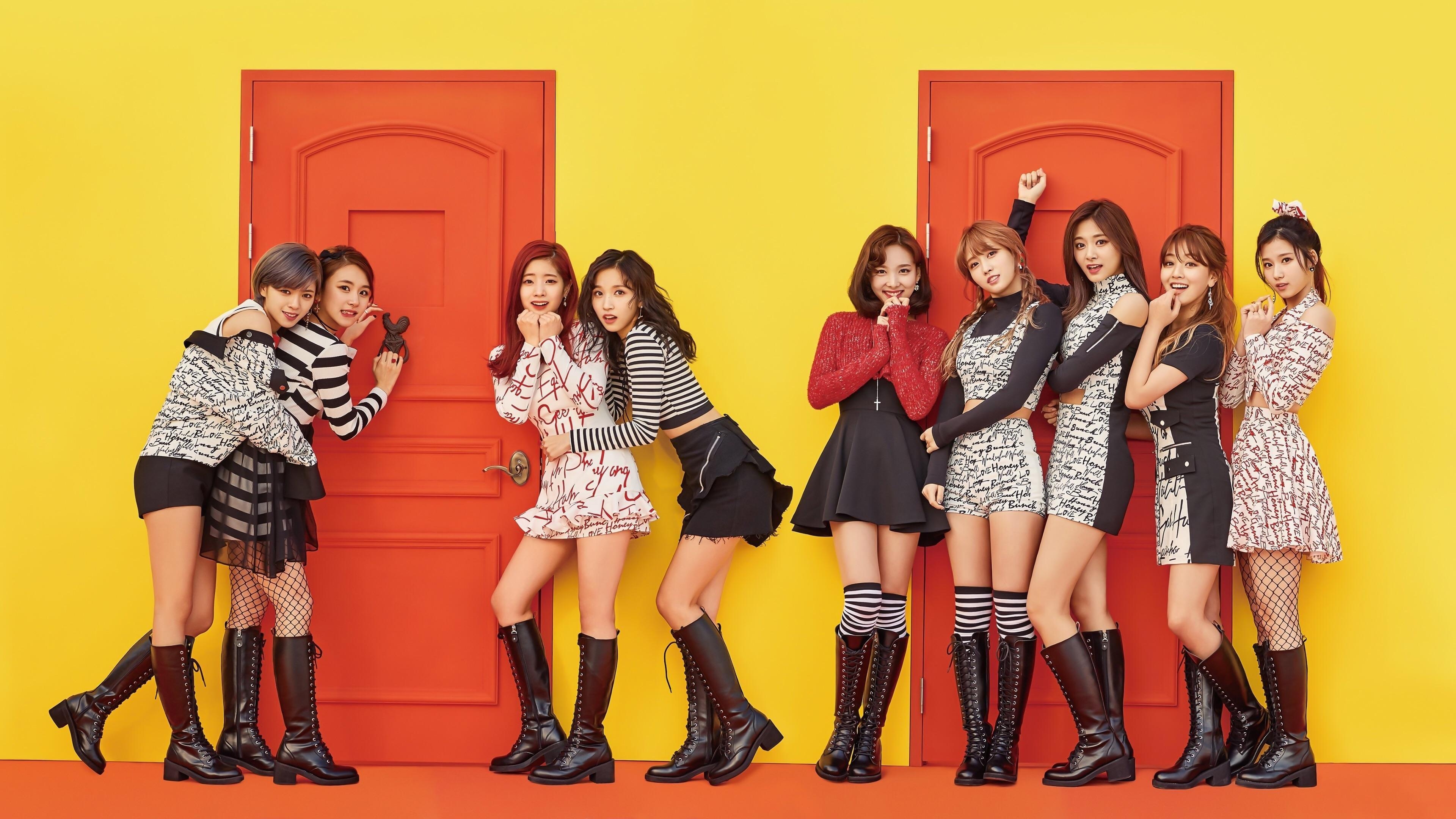 3840x2160 Cute Girls From the Girl Group TWICE 4K wallpaper, Desktop