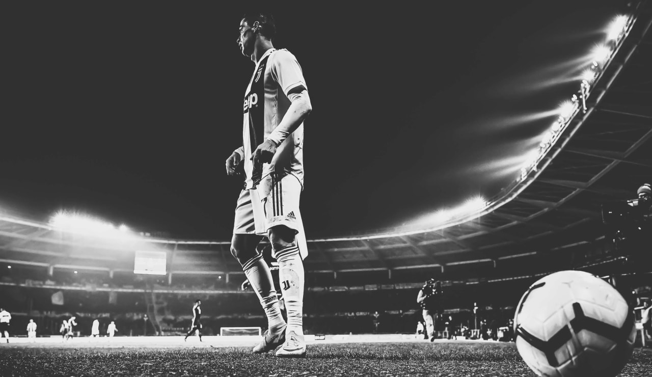 1280x740 Two years of Ronaldo in Black & White, Desktop