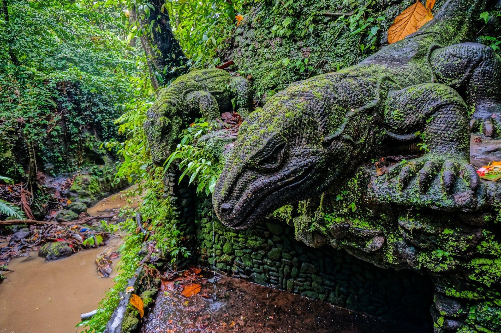 1920x1280 ubud monkey forest ubud bali indonesia statue of a komodo dragon, Desktop