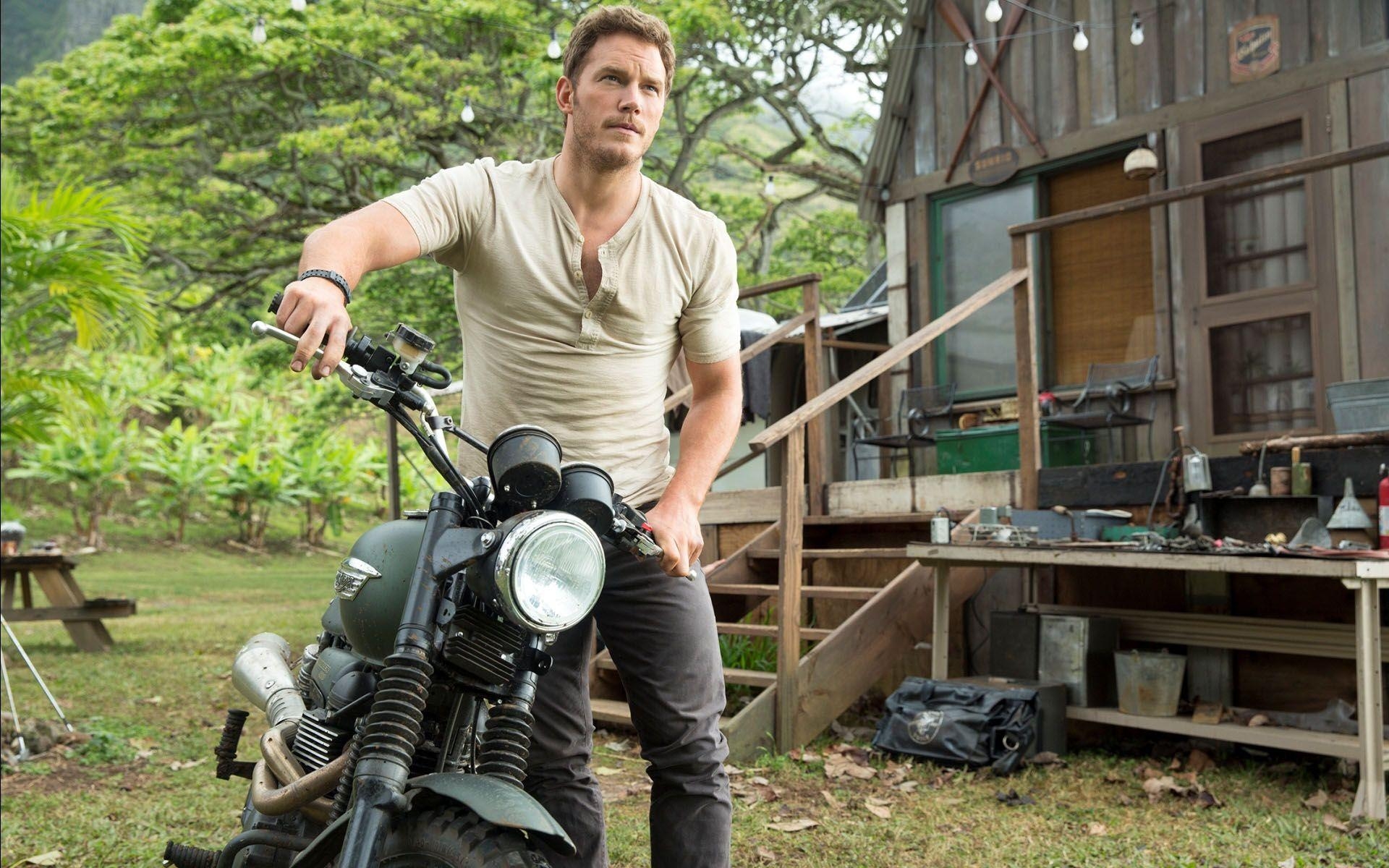 1920x1200 chris pratt 2015. Chris Pratt In Jurassic World 2015 High Quality, Desktop