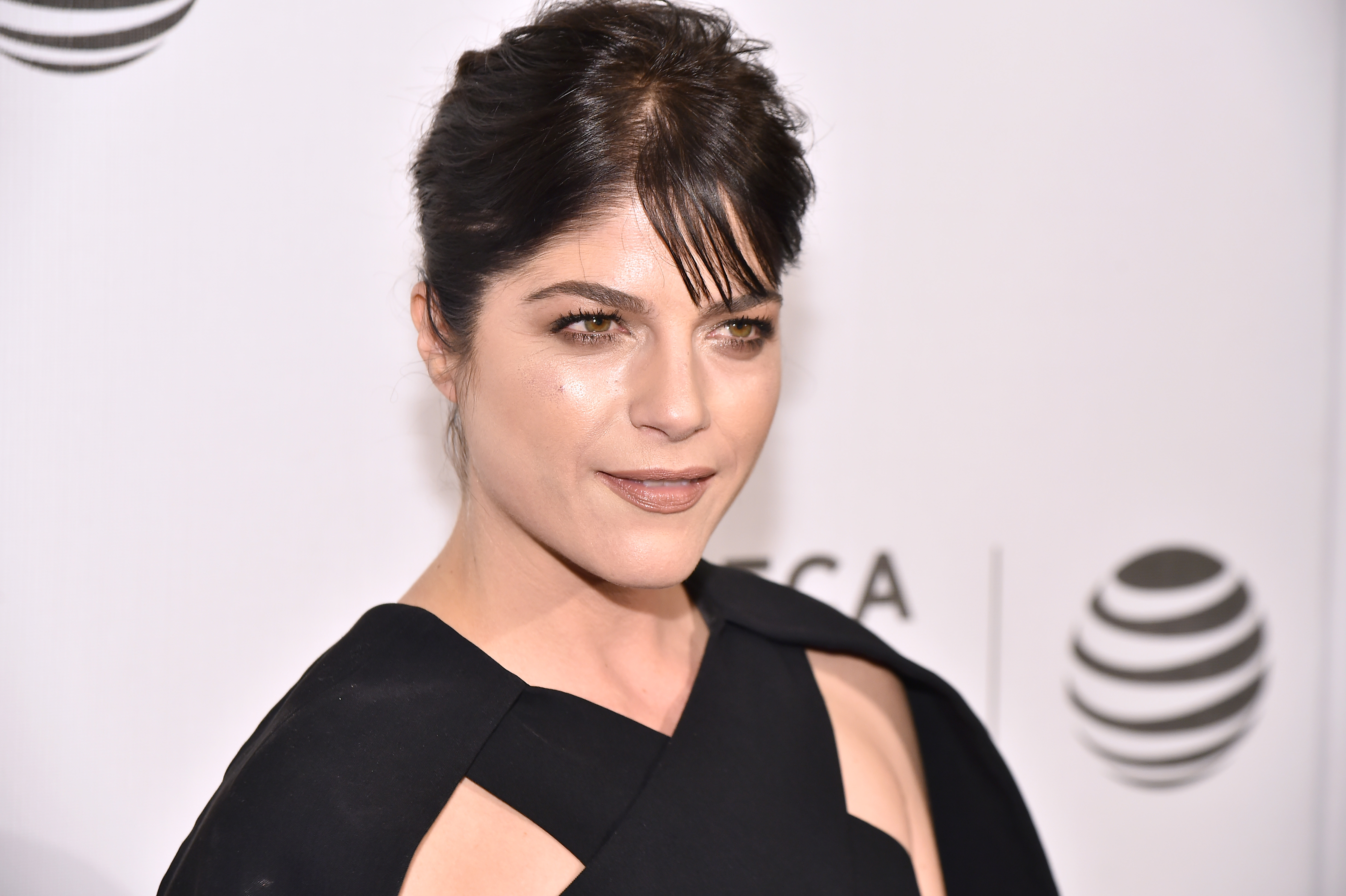 4930x3280 Actress Selma Blair reveals MS diagnosis, Desktop