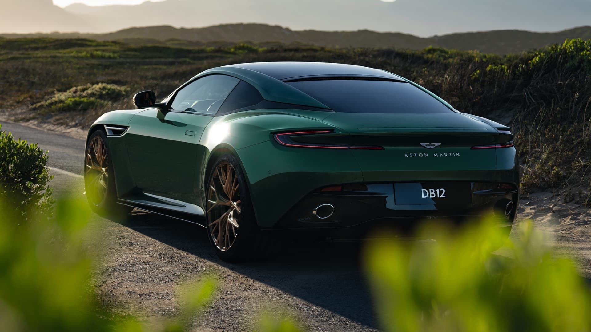 1920x1080 Configurator Challenge: Aston Martin DB12, Desktop