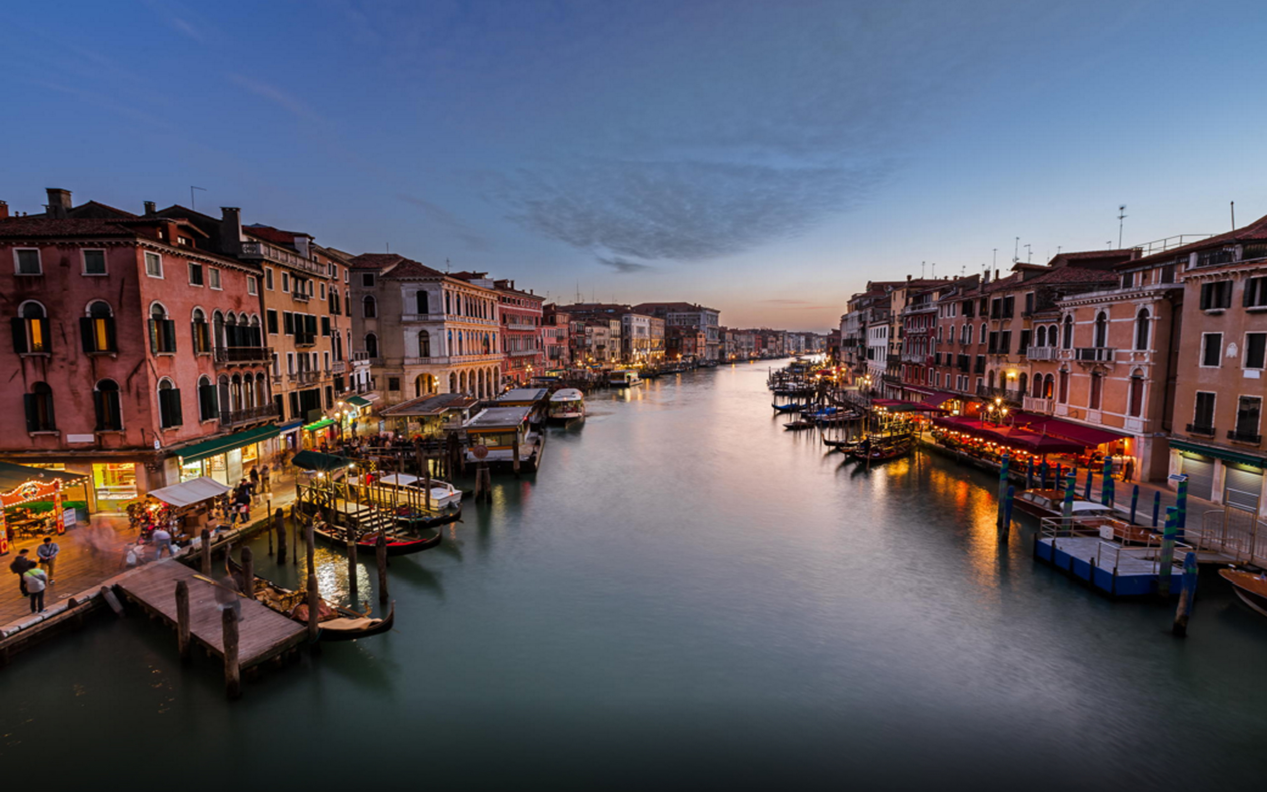 2560x1600 View On Grand Canal From Rialto Bridge, Venice, Italy HD Wallpaper, Desktop