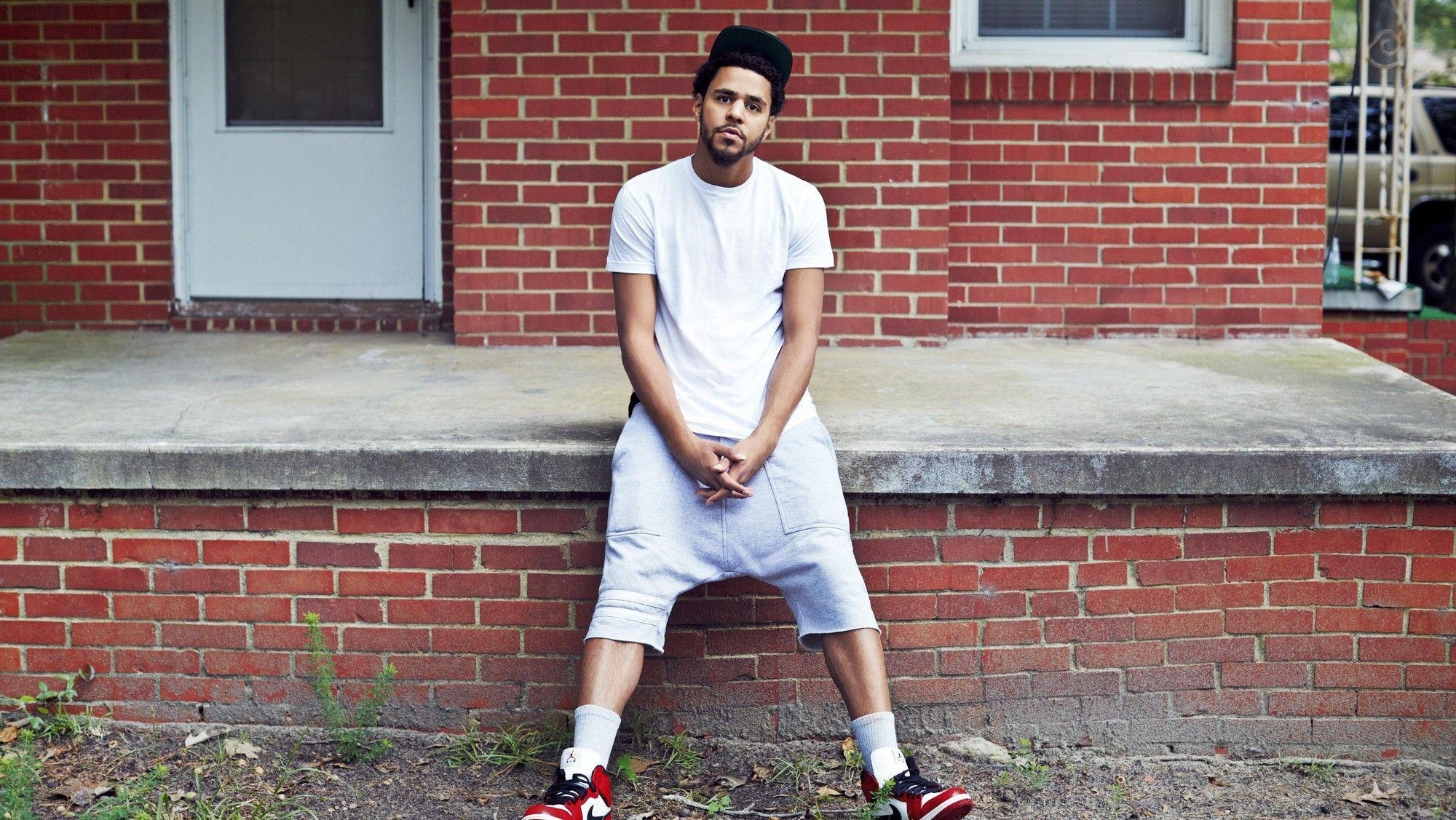 2000x1130 J Cole HD Wallpaper, Desktop