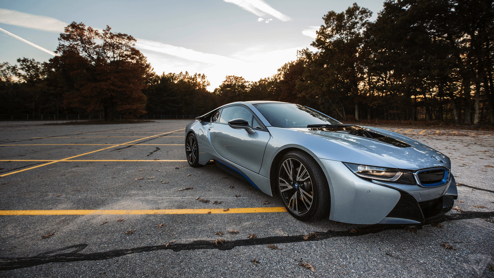 1600x900 BMW i8: a gallery of beautiful wallpaper, Desktop