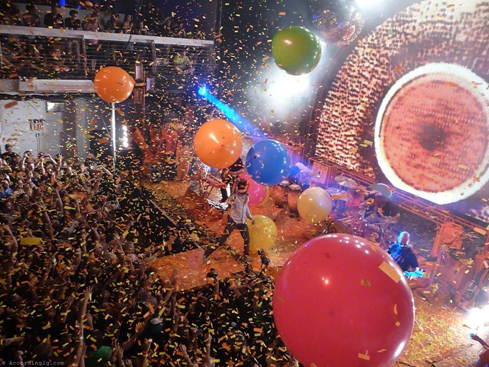 1600x1200 ANY Flaming Lips Concert Because I Firmly Believe These Are Life Enhancing Experiences. Lip Wallpaper, Flaming Lips, Wallpaper, Desktop