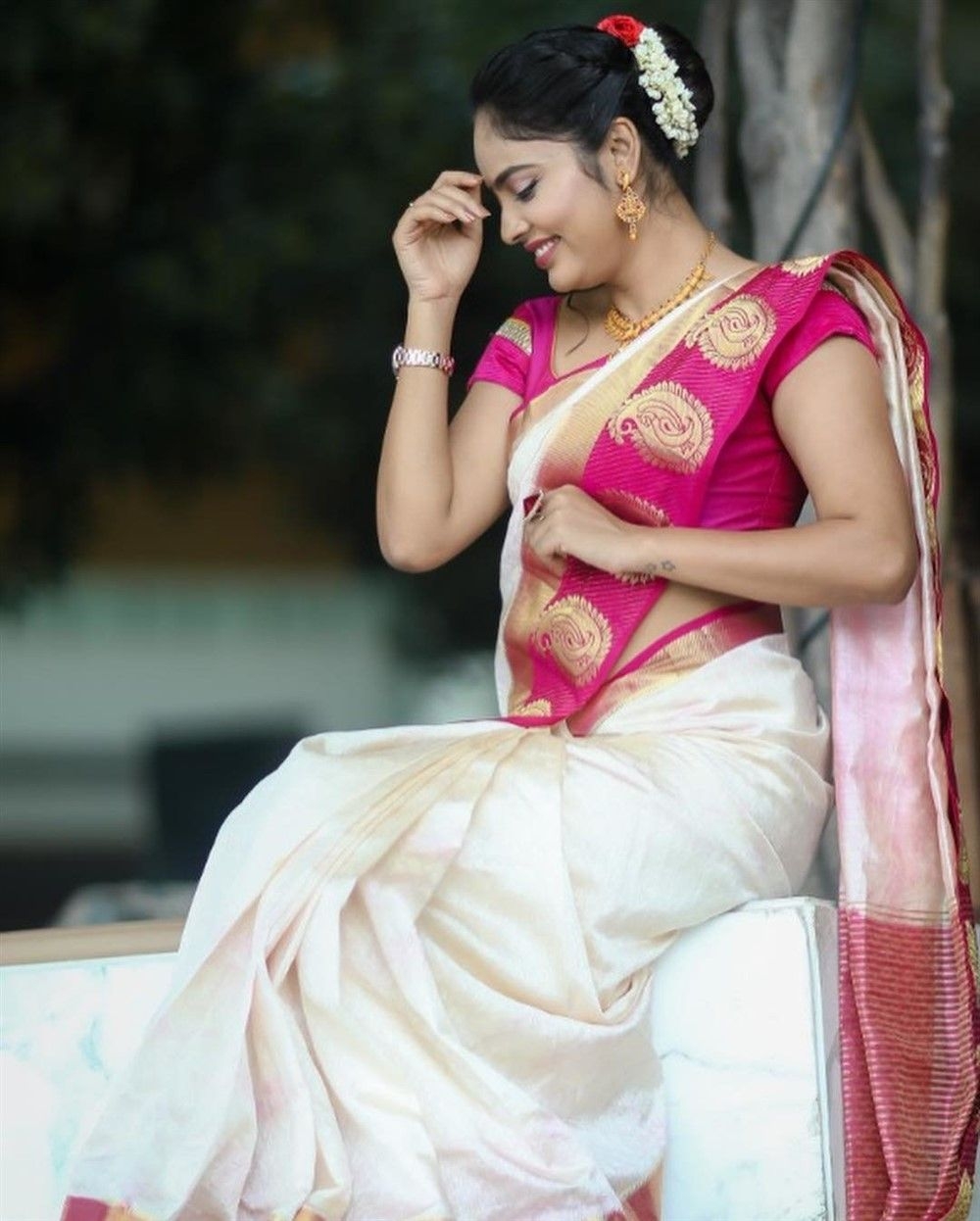 1000x1250 Actress Nandita Swetha Traditional Saree Pics. New Movie Posters, Phone