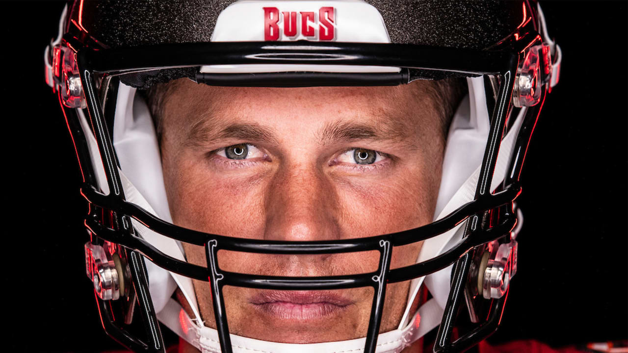 1280x720 PHOTOS: First Look at Tom Brady in a Bucs Uniform, Desktop