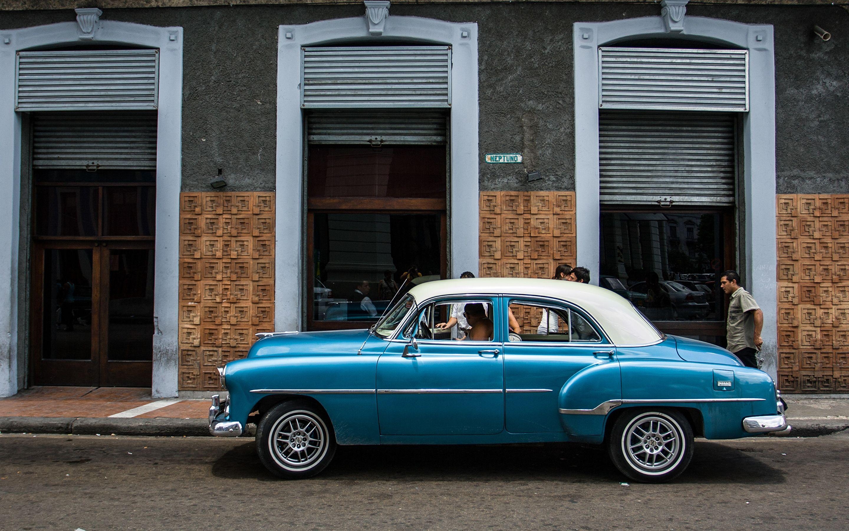 2880x1800 Wallpaper street Havana Cuba Retro Light Blue Cars Side, Desktop