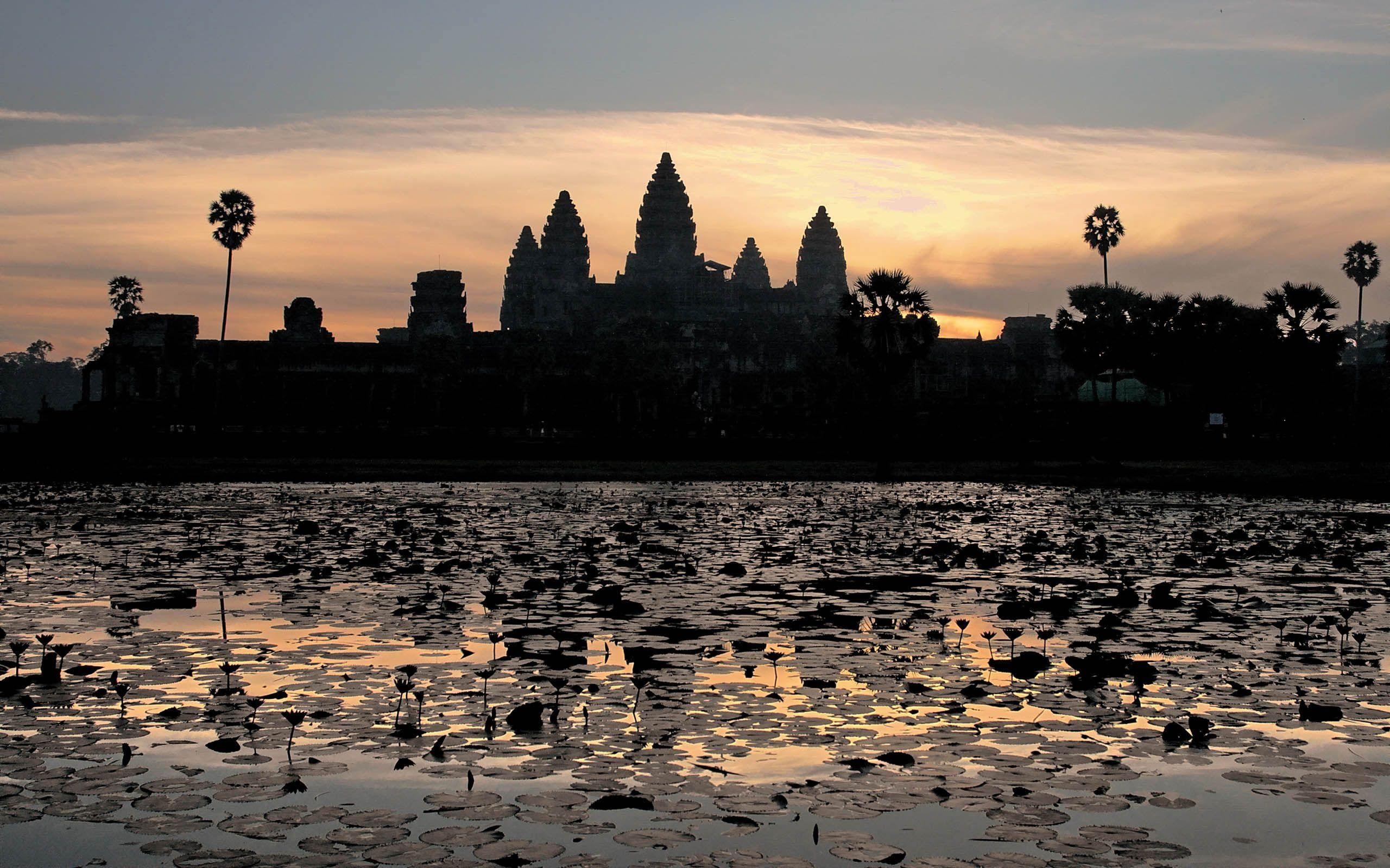 2560x1600 Sunset At Angkor Cambodia, Desktop