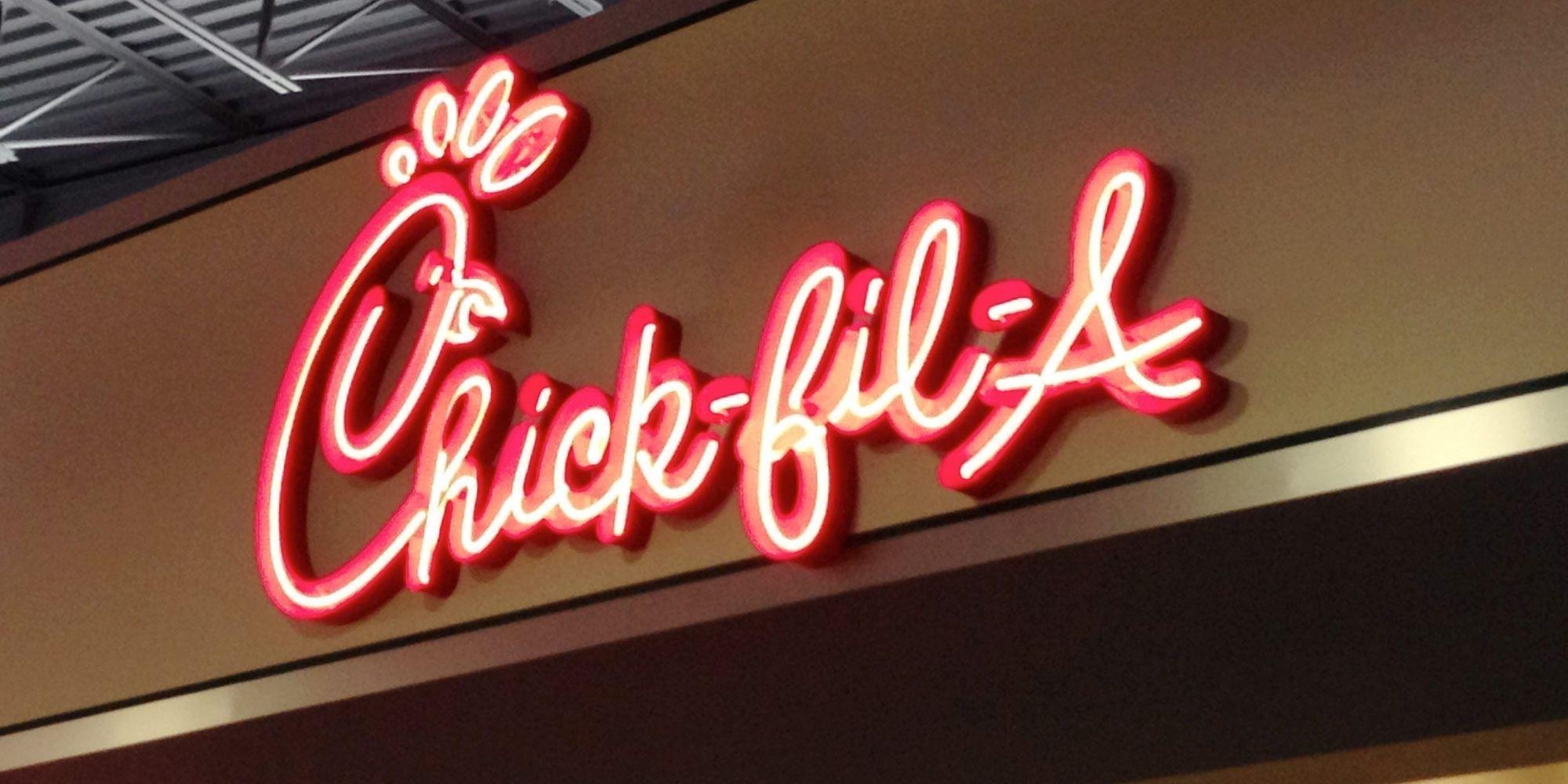 2000x1000 Chick Fil A CEO Dan Cathy Speaks Out On Gay Marriage Controversy, Dual Screen