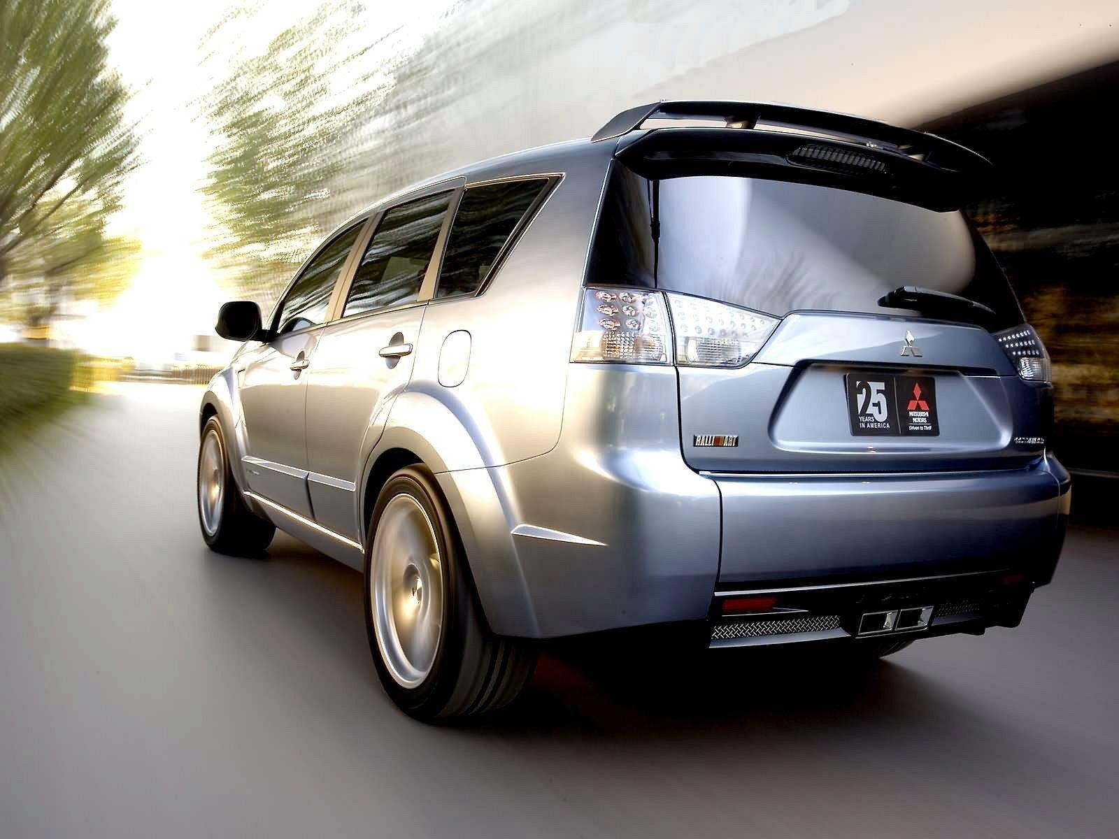 1600x1200 Mitsubishi Wallpaper, Desktop