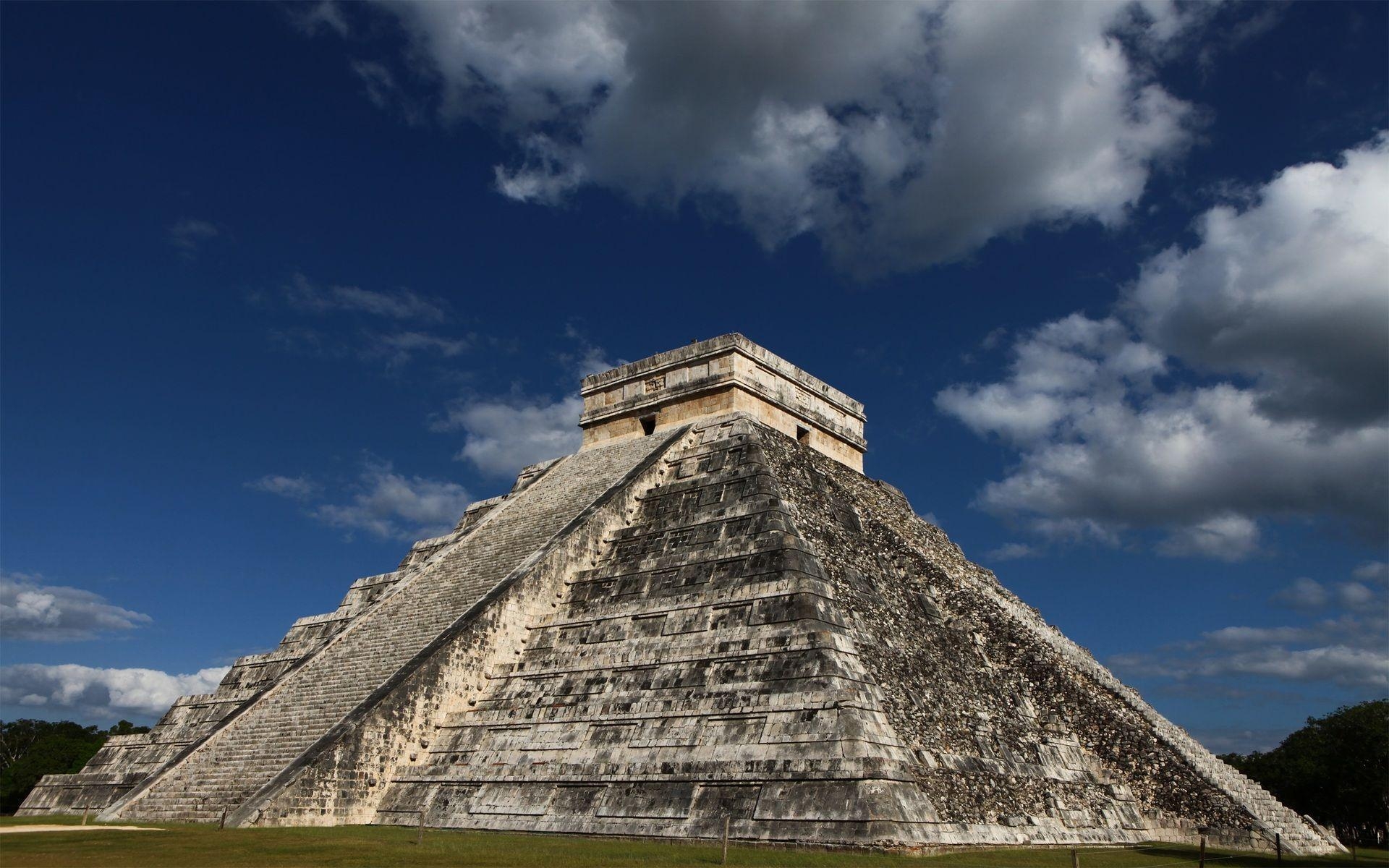 1920x1200 Chichen Itza, Desktop