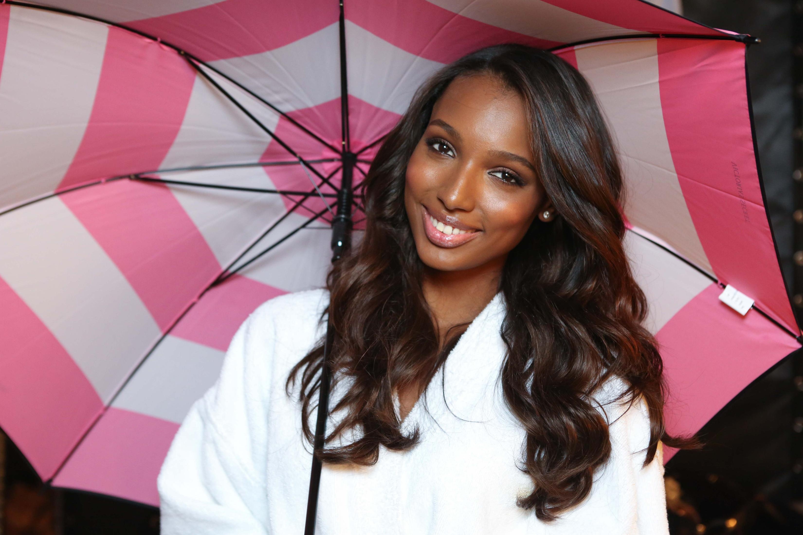 3300x2200 Jasmine Tookes HD Wallpaper of High Quality Download, Desktop