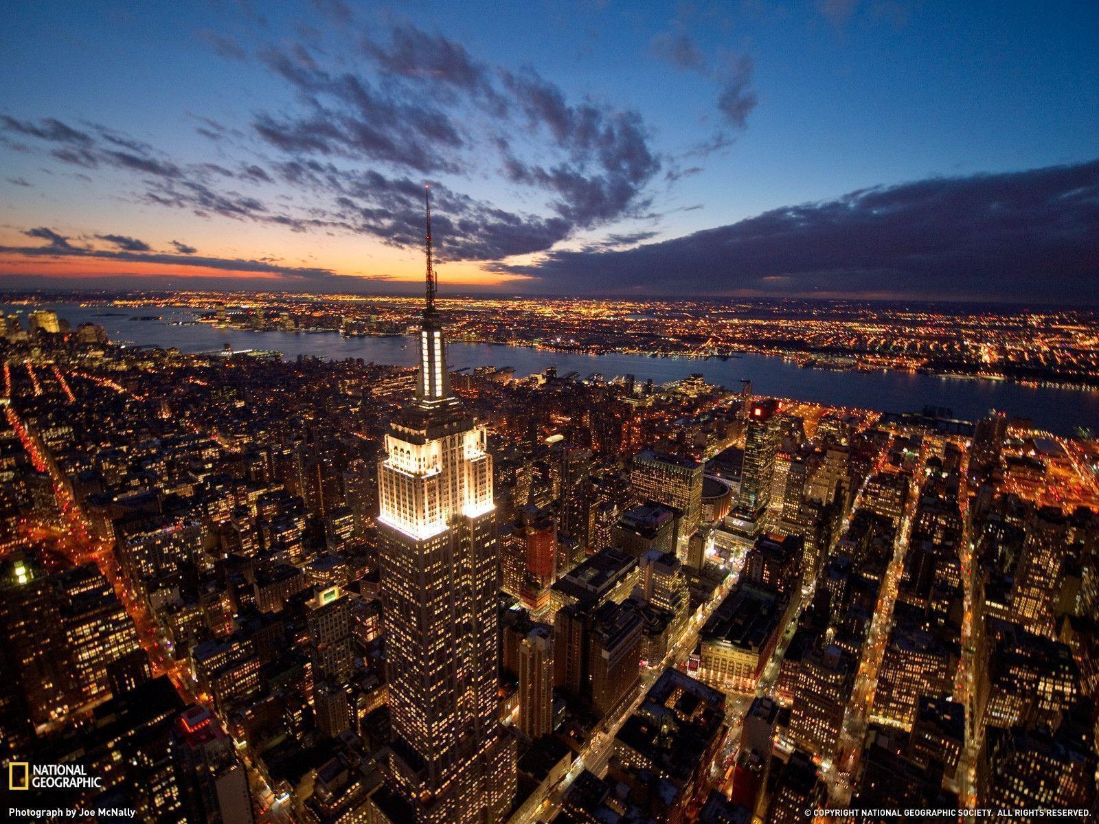 1600x1200 Empire State Building Photo, New York Wallpaper, Desktop