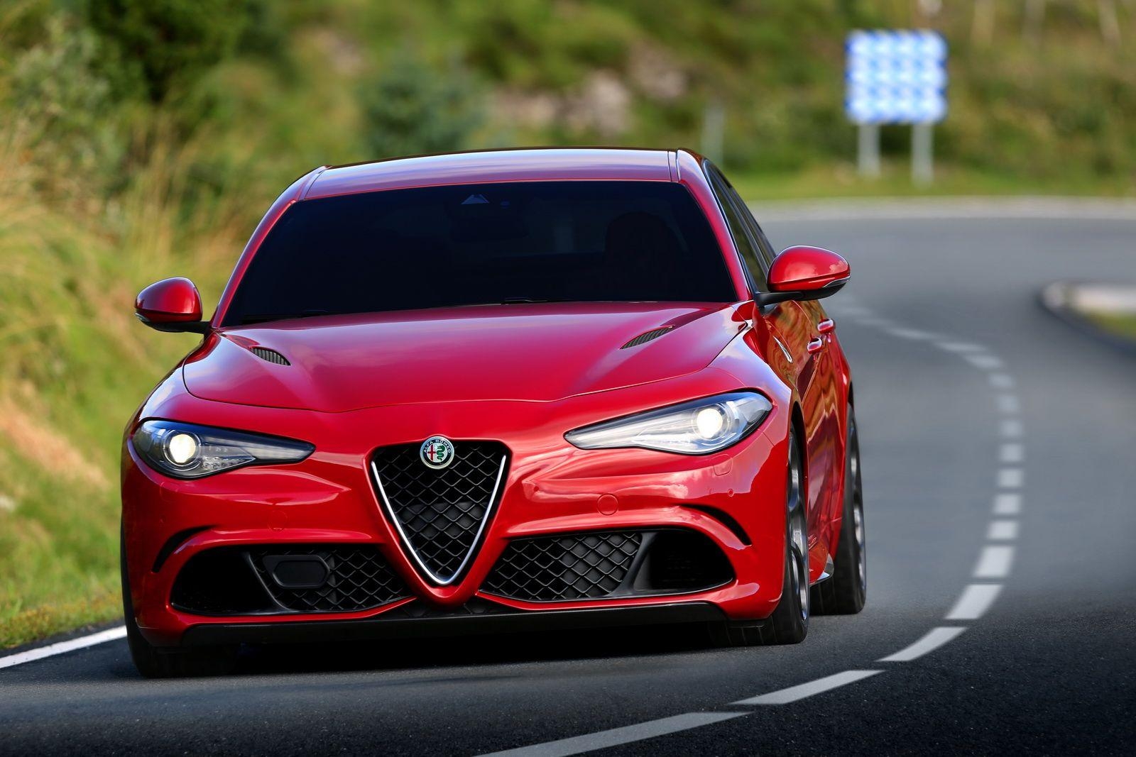 1600x1070 Alfa Romeo Giulia 2015 HD wallpaper free download, Desktop