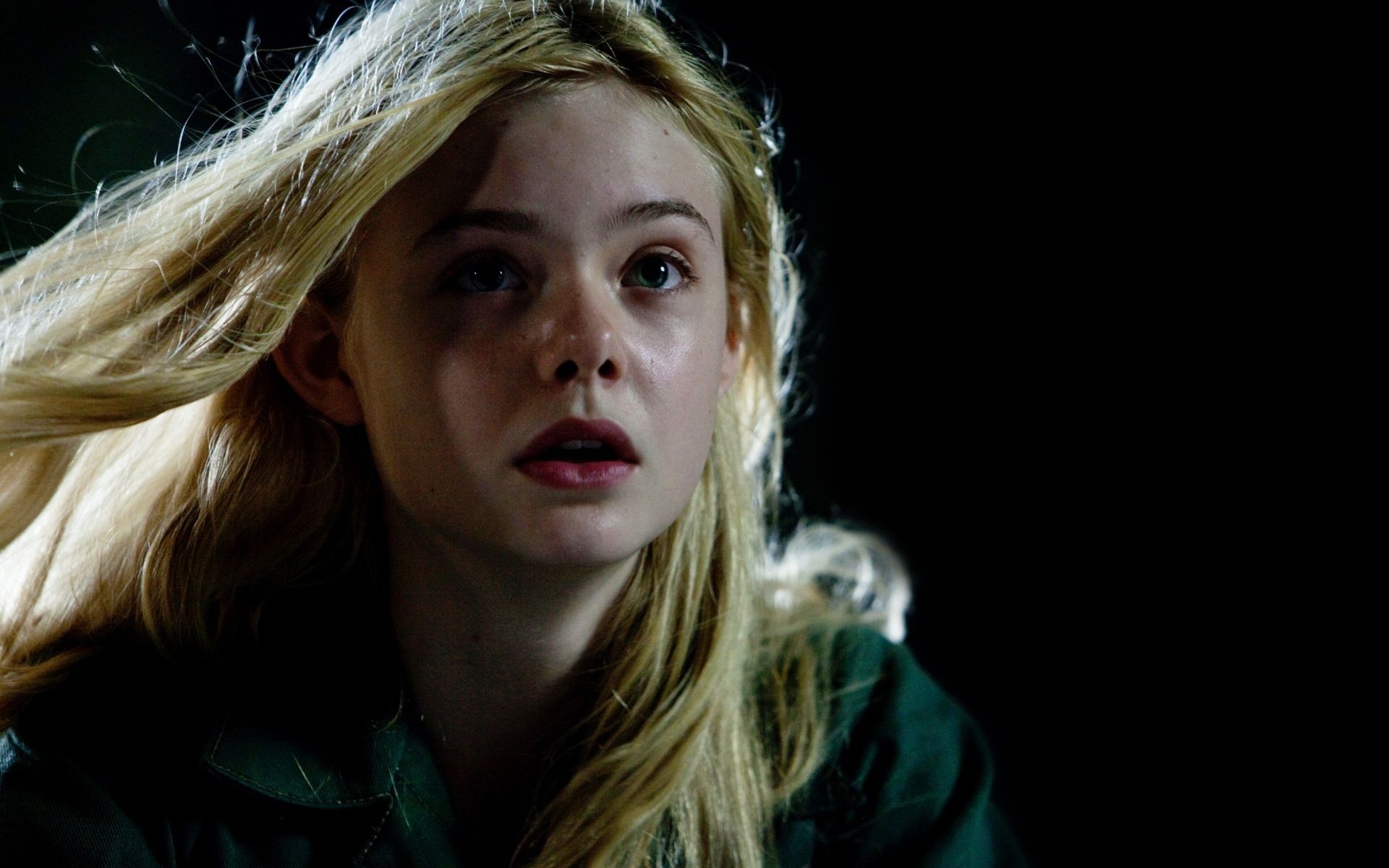 1920x1200 Elle Fanning in Super 8 Wallpaper, Desktop
