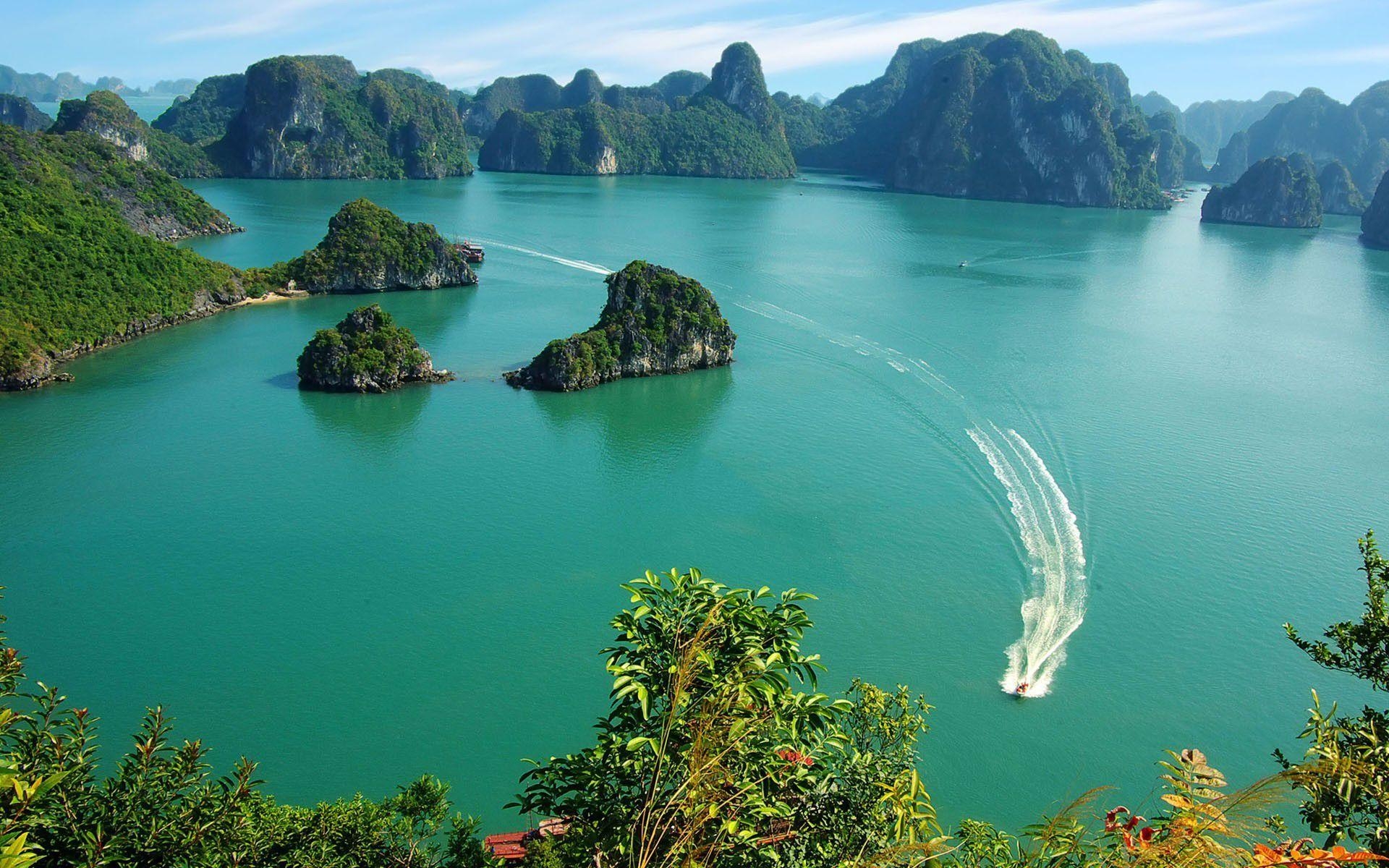 1920x1200 ha long bay vietnam. HD Wallpaper. HD wallpaper, Desktop