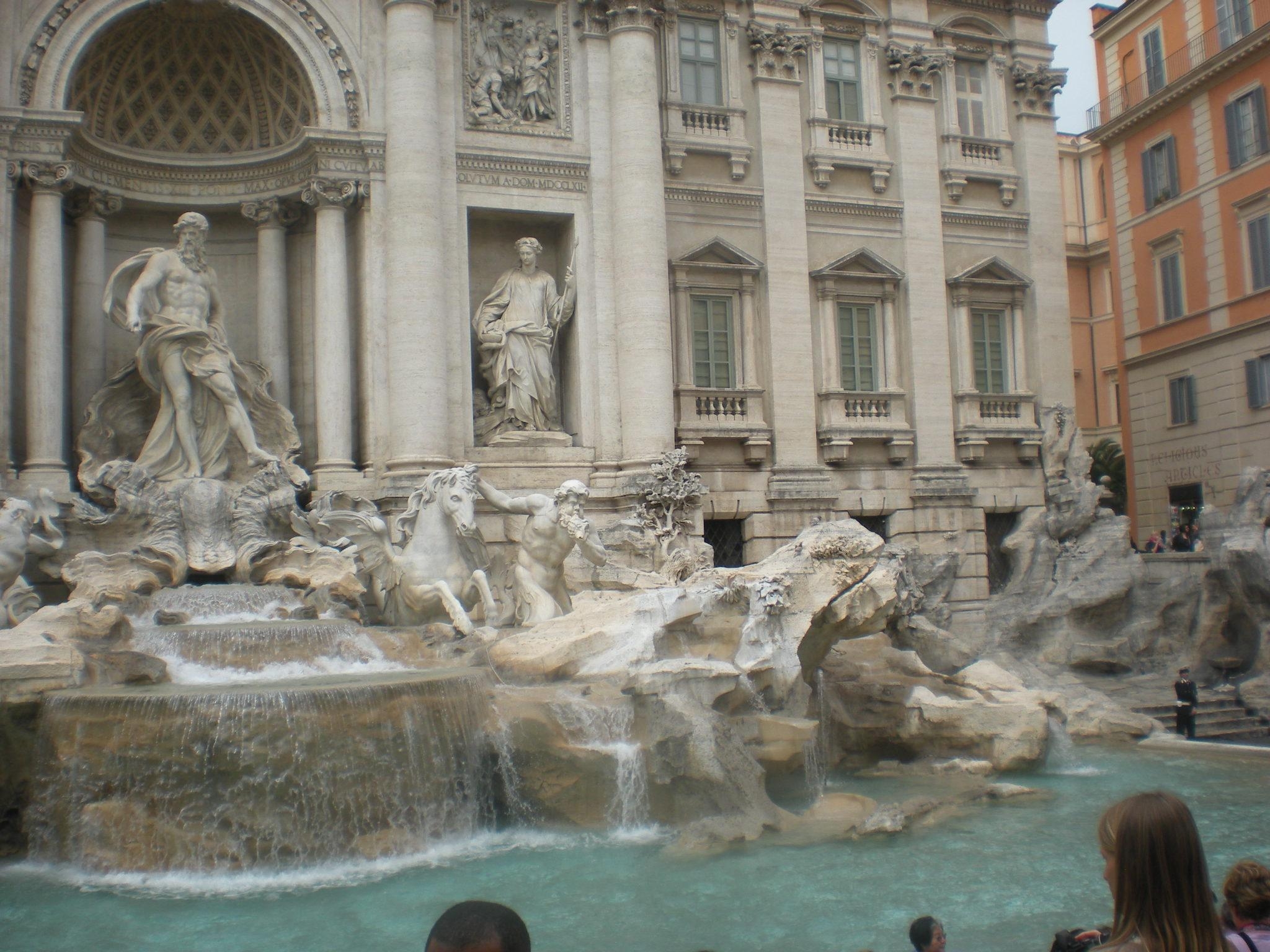 2050x1540 Fontana di Trevi (Trevi Fountain), Rome, Desktop