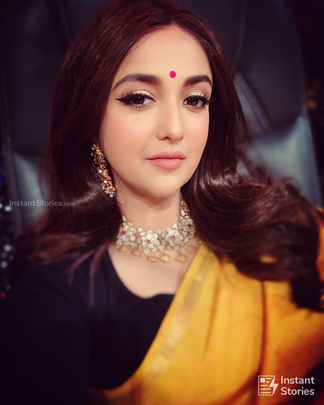 1080x1350 Monali Thakur Latest Hot HD Photo Wallpaper (1080p, 4k), Phone