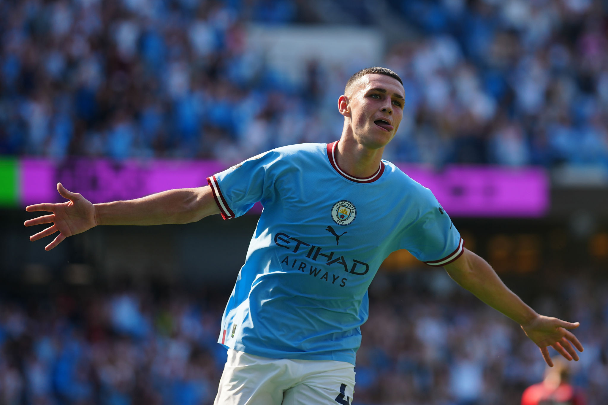 2050x1370 Sports Phil Foden HD Wallpaper, Desktop