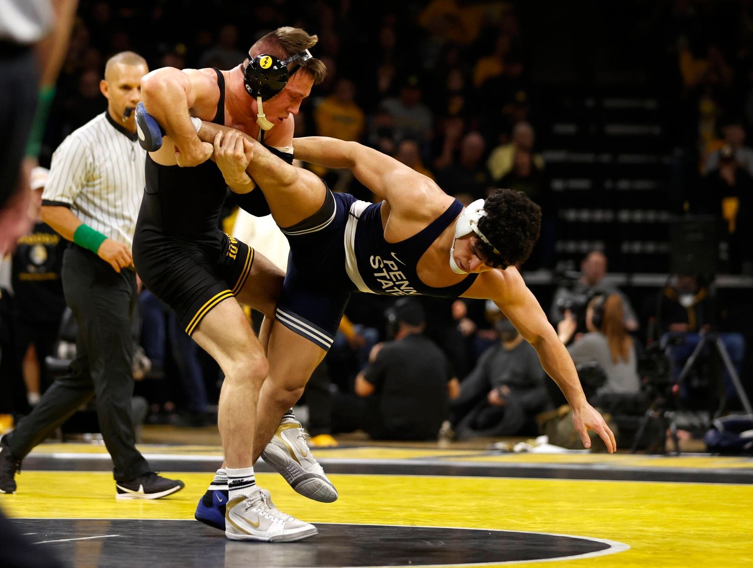 1500x1140 Photos: Iowa Wrestling vs Penn State, Desktop