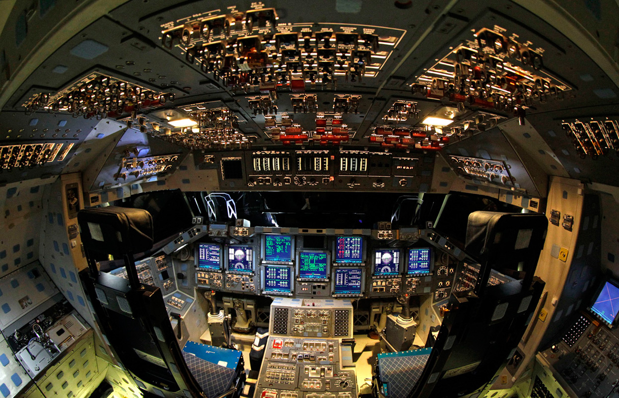 1250x810 Space Shuttle Interior Wallpaper, Desktop