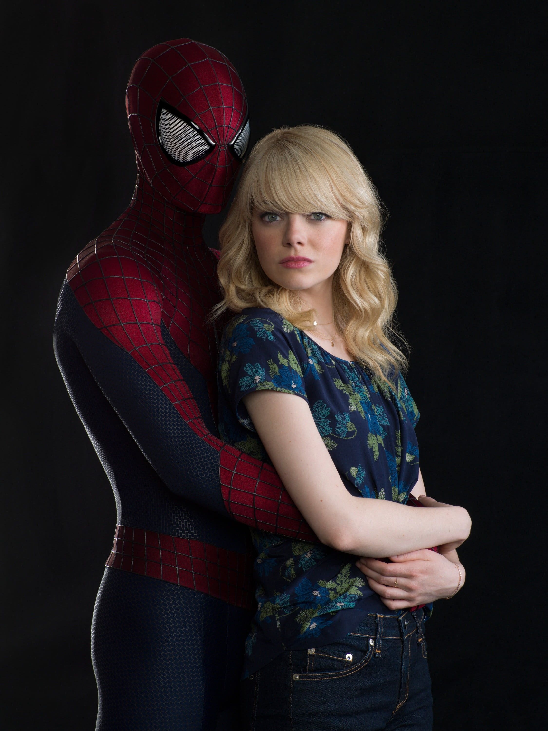 2250x3000 Spider Man Gwen Stacy Emma Stone Andrew Garfield K #wallpaper #hdwallpaper #desktop. Emma Stone Gwen Stacy, Andrew Garfield Spiderman, Andrew Garfield, Phone