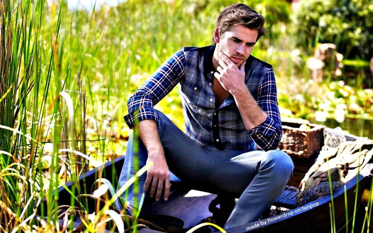 1280x800 Liam Hemsworth Wallpaper, Collection of Liam Hemsworth, Desktop