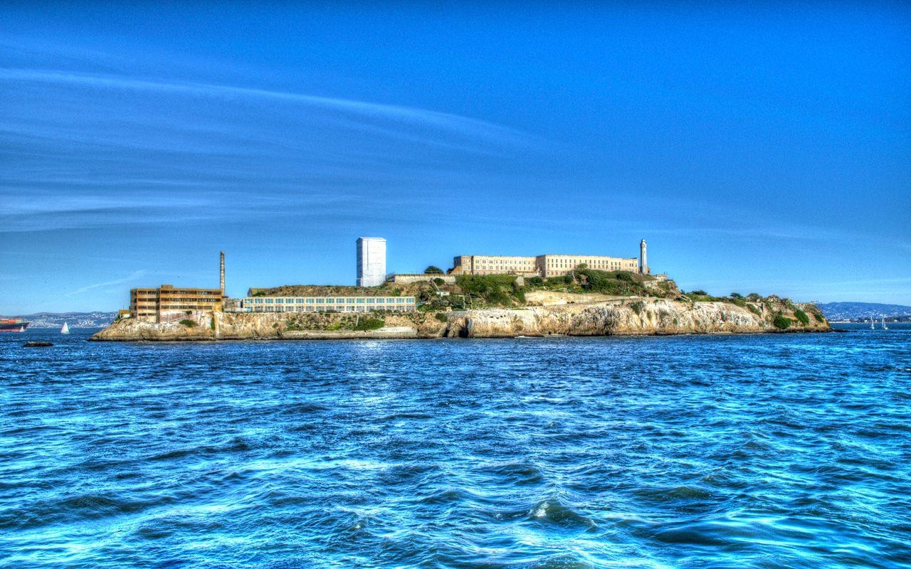 1280x800 Alcatraz Island Travel Tips Wallpaper. America Travel, Desktop