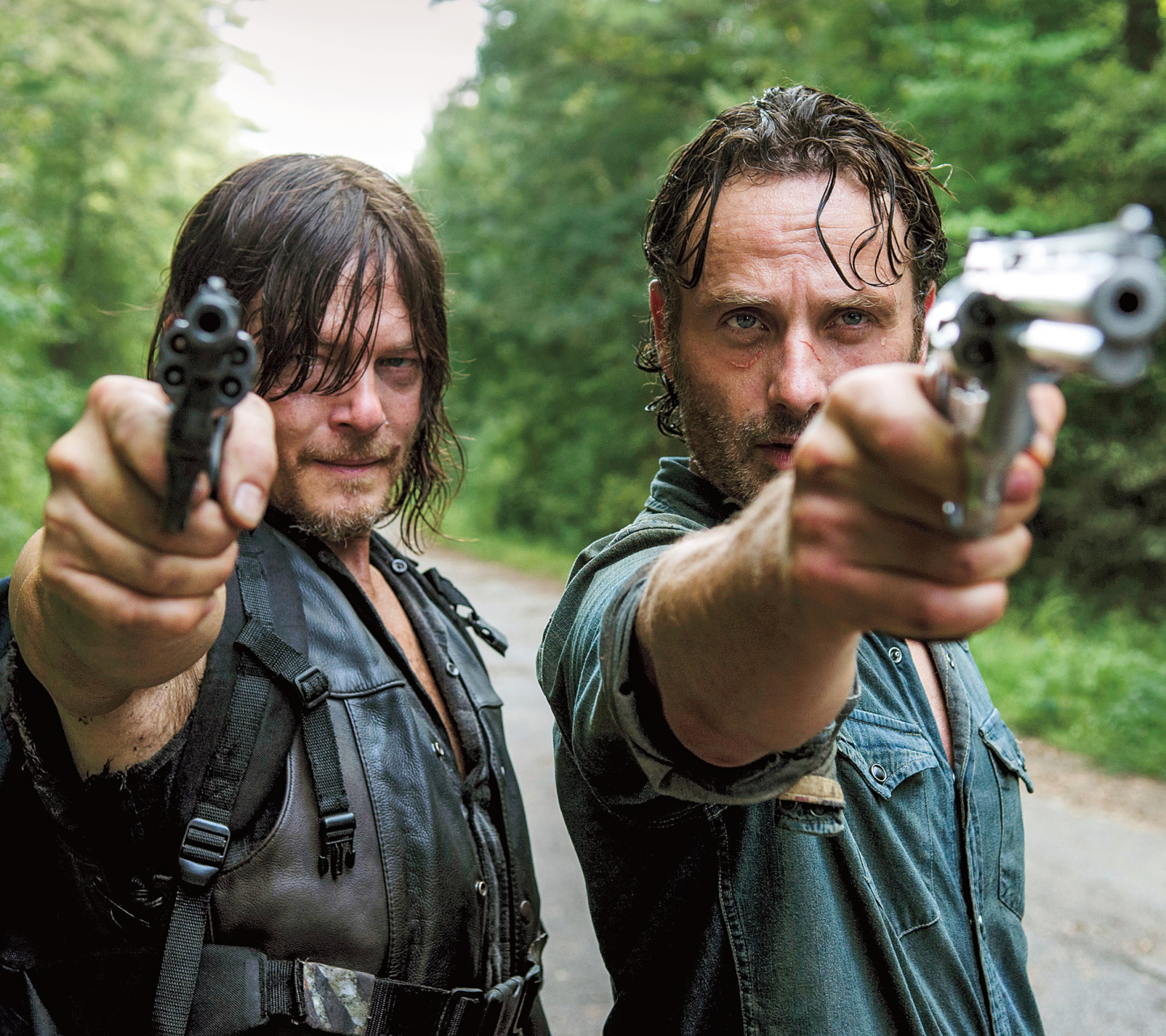 1440x1280 HD desktop wallpaper: Andrew Lincoln, Gun, Tv Show, Norman Reedus, The Walking Dead, Rick Grimes, Daryl Dixon download free picture, Desktop