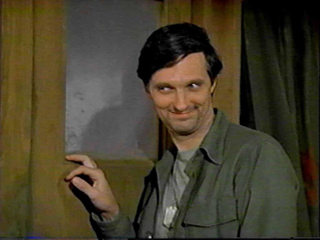 1030x770 War & Cinema: M*A*S*H TV Show, Desktop