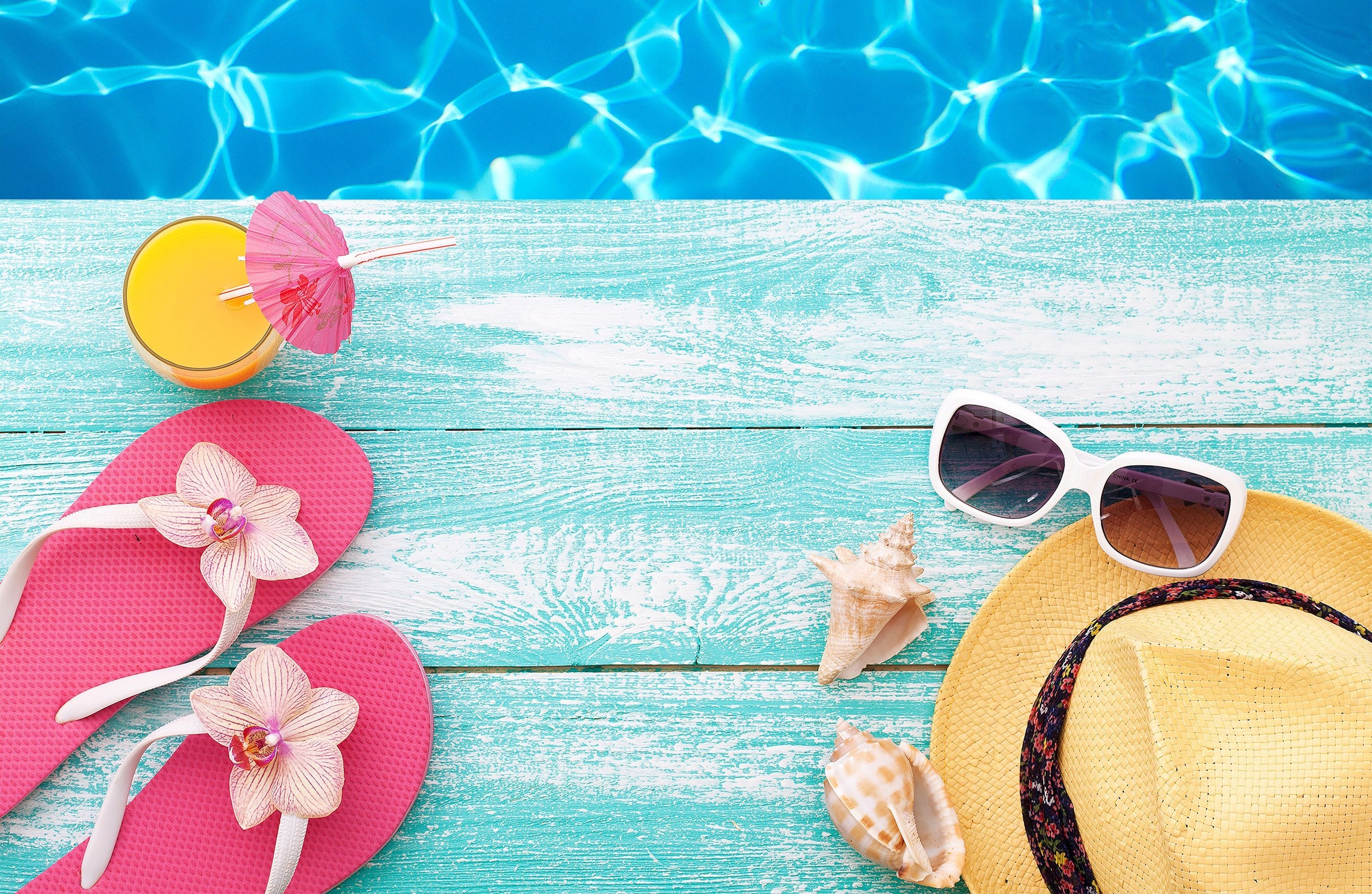 2800x1830 vacation summer beach flip flops hat glasses shells cocktail. Fondos verano, Fondo de mar, Playa, Desktop