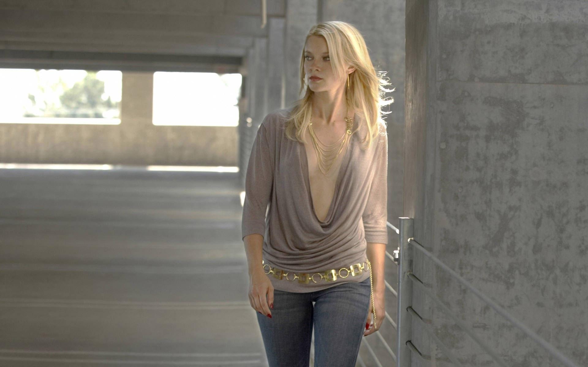 1920x1200 amy smart wallpaper, Desktop