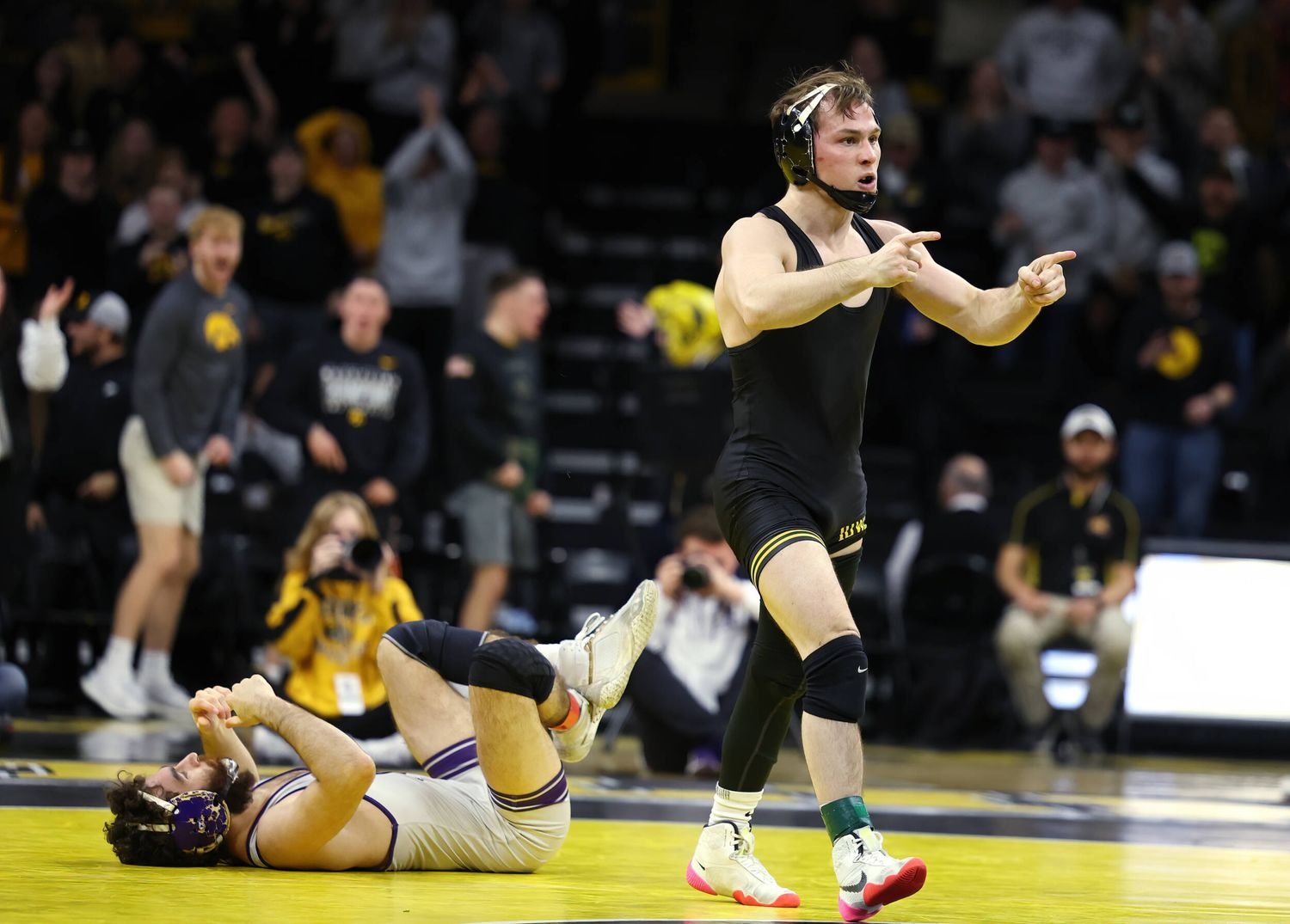 1500x1080 Photos: Iowa Wrestling vs Northwestern, Desktop