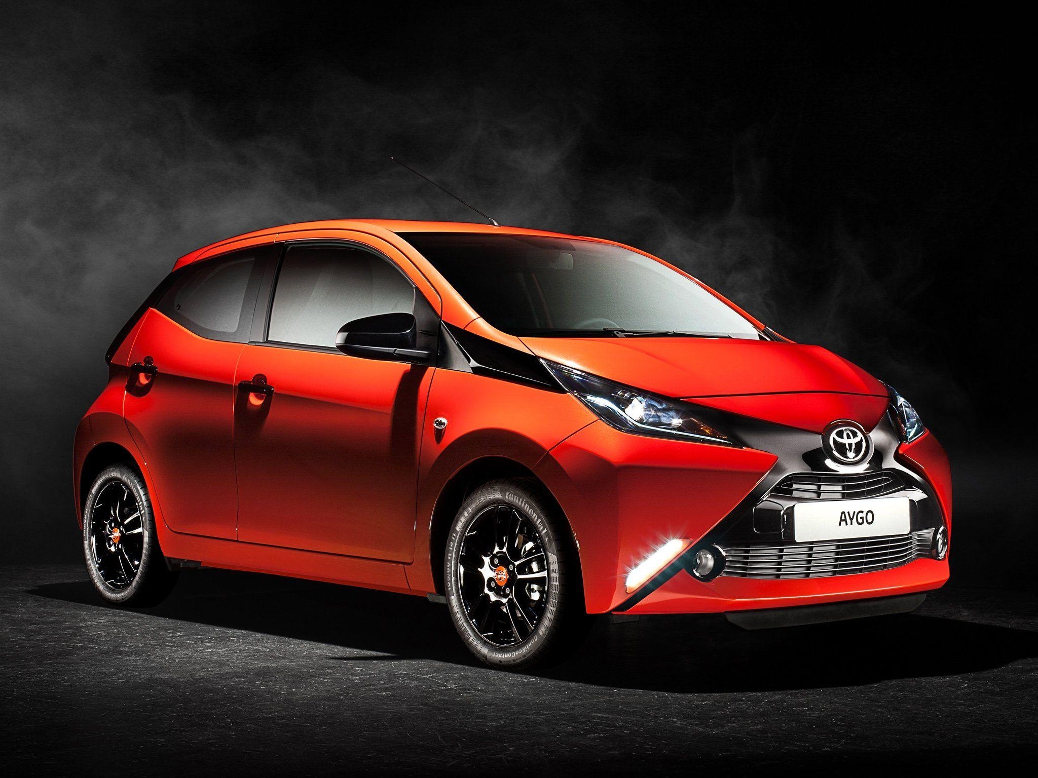 2050x1540 Toyota Aygo 5 Door G Wallpaperx1536, Desktop