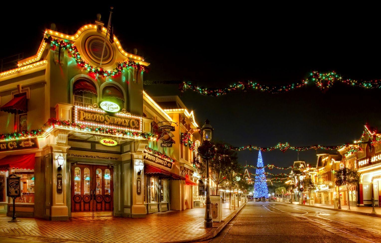 1530x980 Christmas Disneyland. All HD Wallpaper Gallery, Desktop