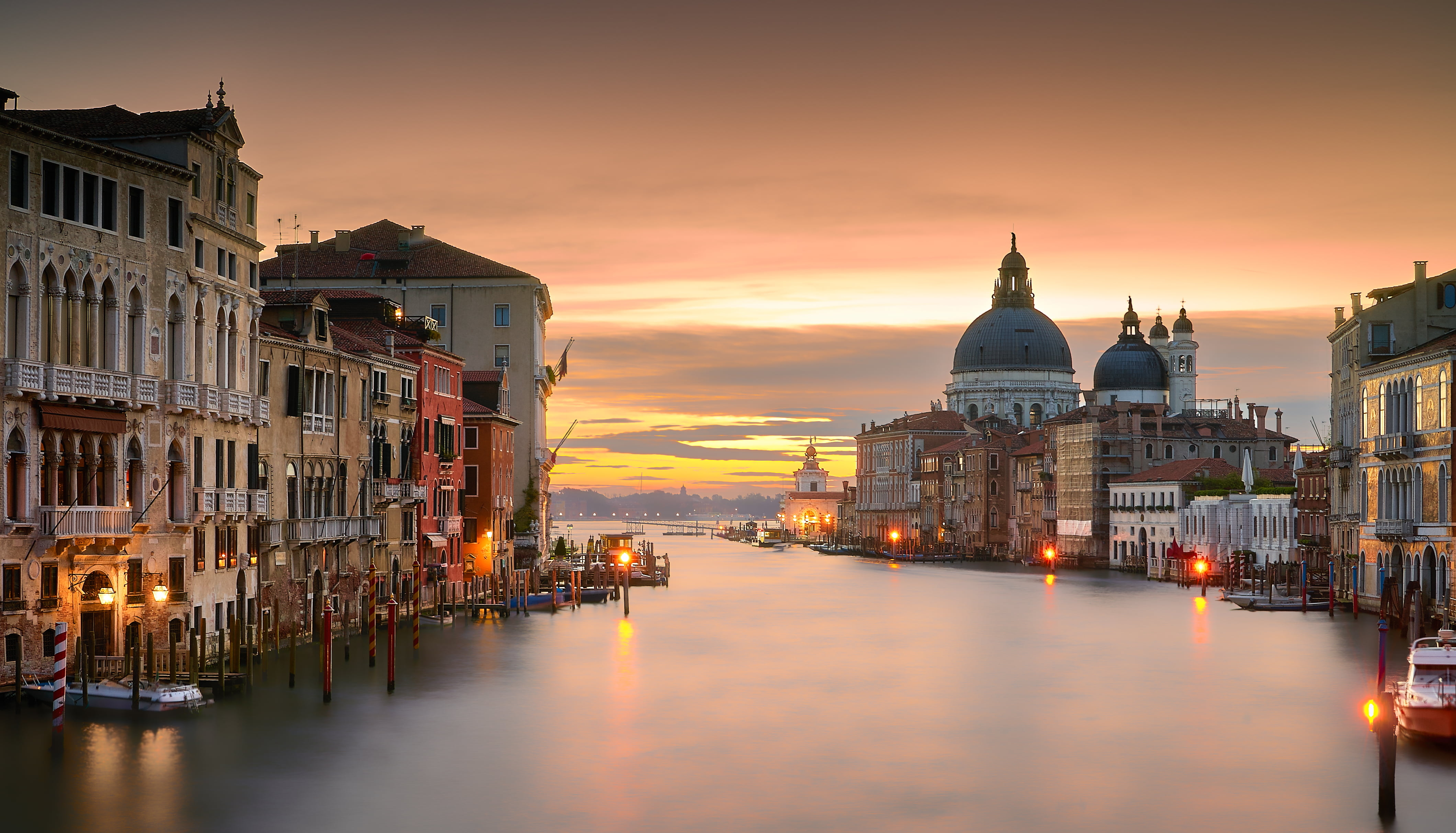 4240x2430 Grand Canal Wallpaper 16 X 2425, Desktop