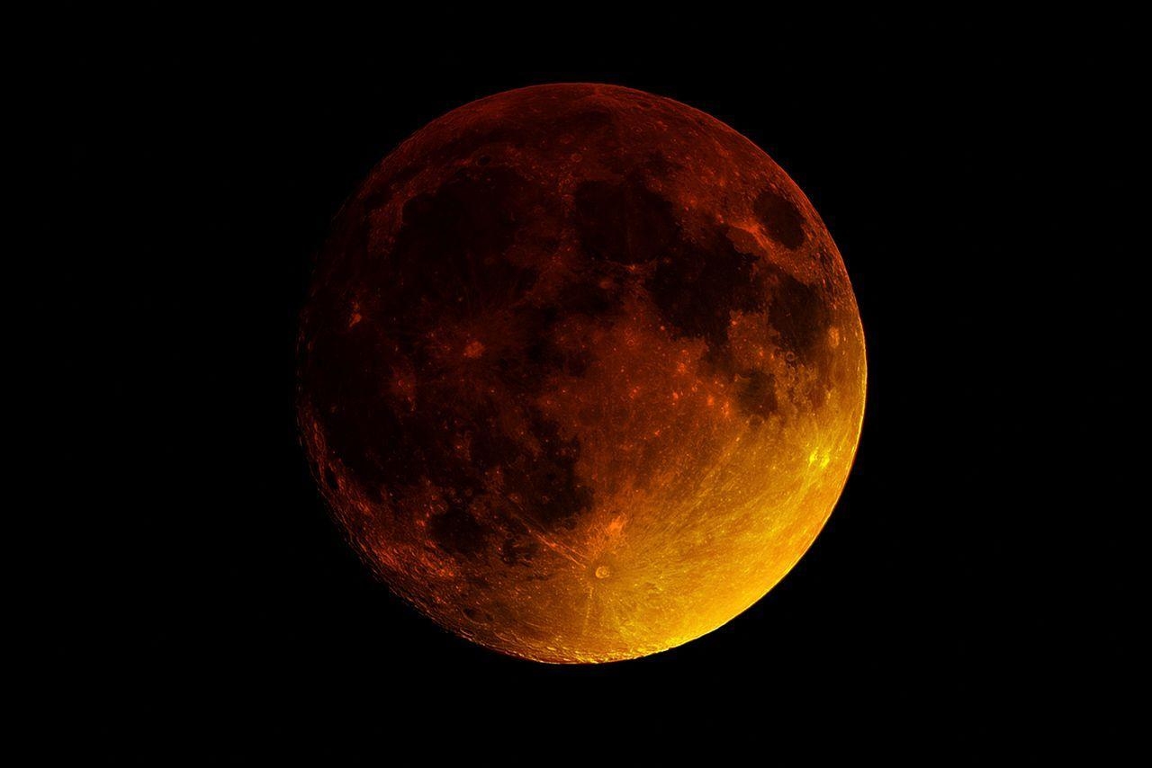 1280x860 Stunning photo from last night's rare super blood moon, Desktop