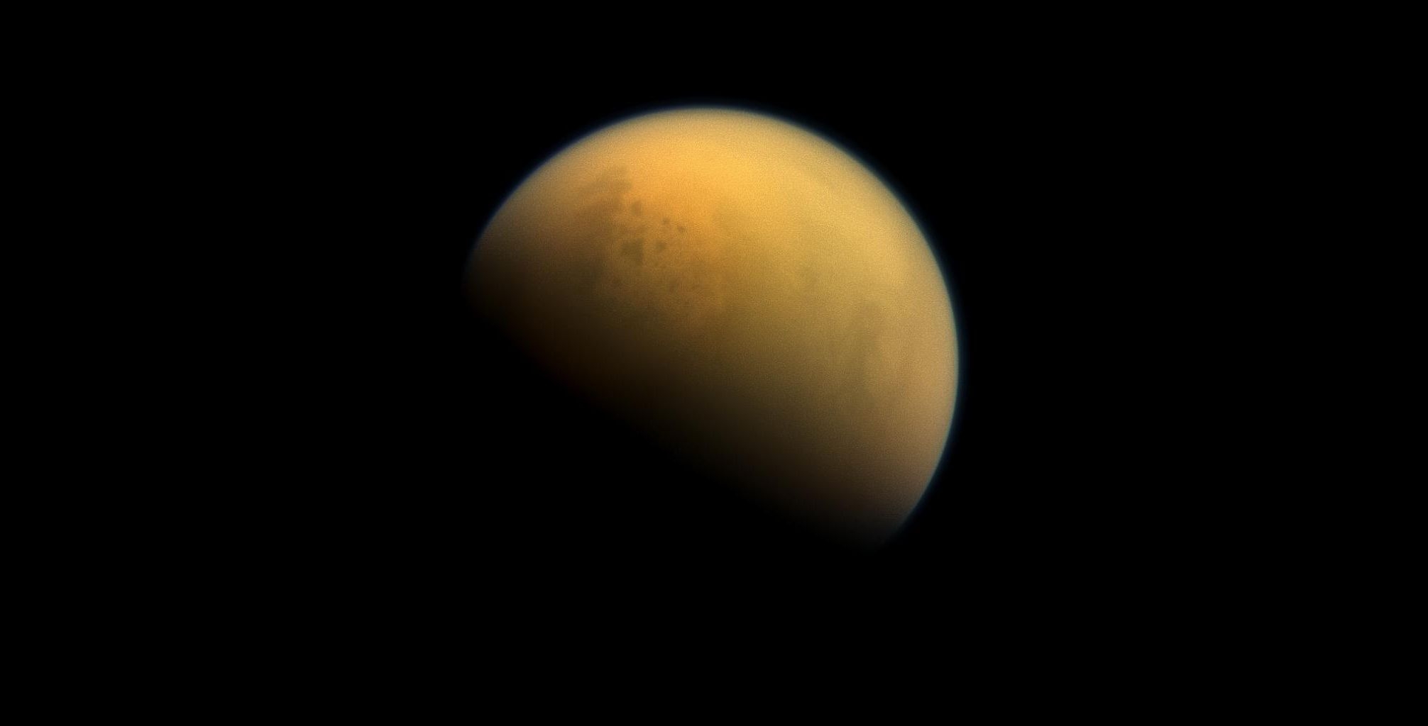 2020x1030 Chemical on Saturn's Moon Titan Could Form Cell Membranes, Desktop