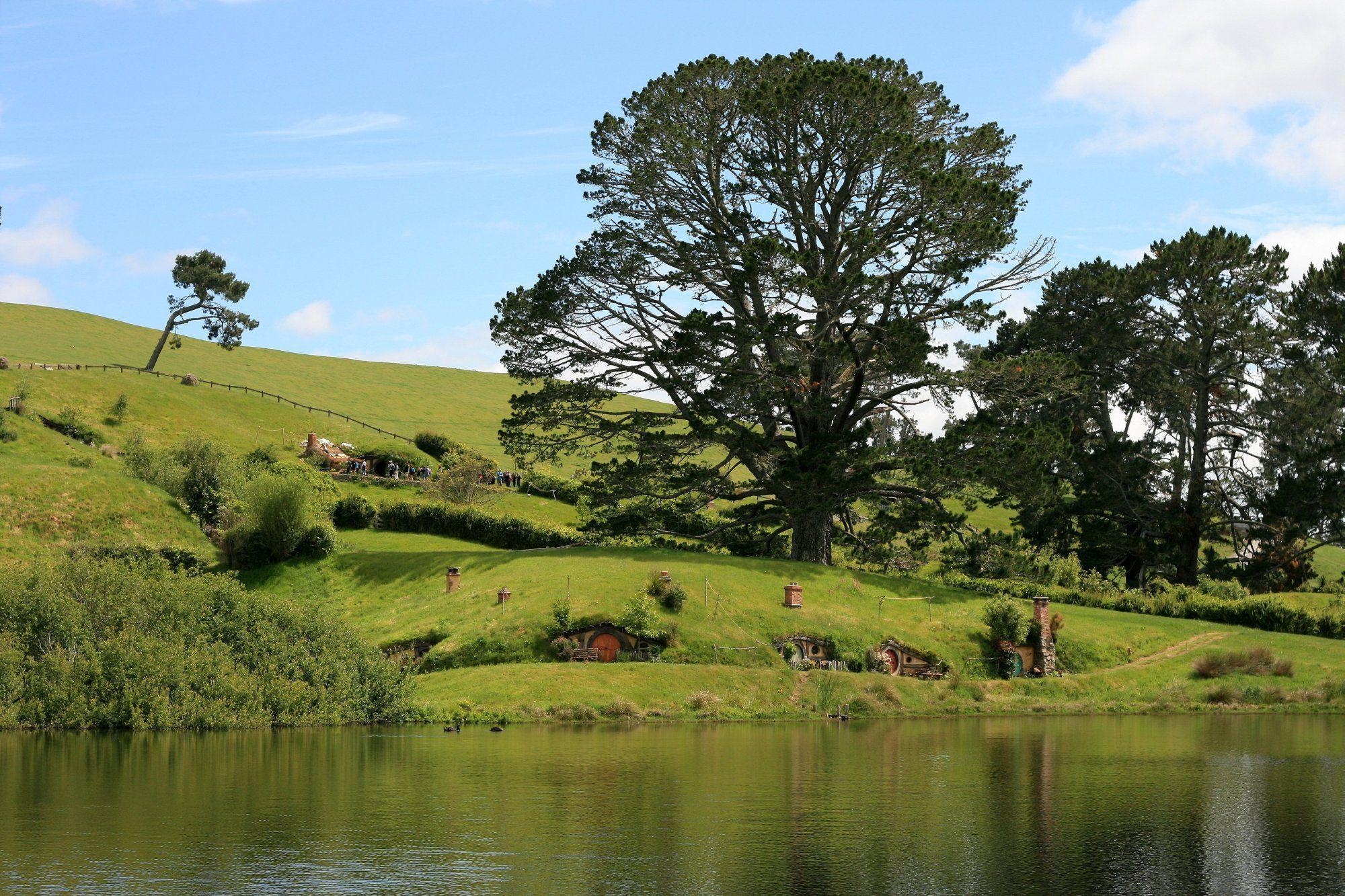 2000x1340 Hobbiton HD Wallpaper and Background Image, Desktop