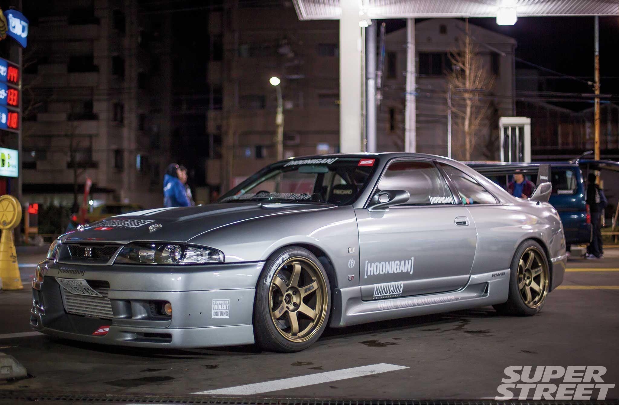 2050x1340 R33 Nissan Skyline coupe cars modified wallpaperx1340, Desktop