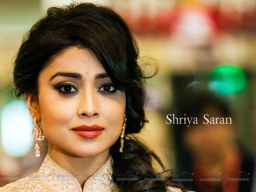 1030x770 Shriya Saran HQ Wallpaper. Shriya Saran Wallpaper, Desktop